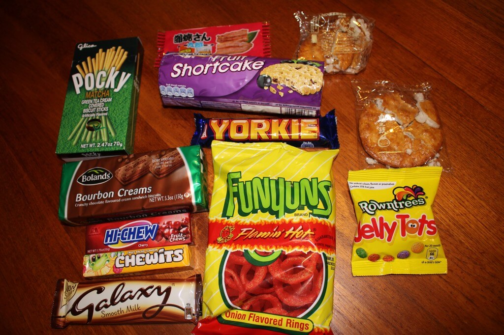February MunchPak Classic Review & Coupon