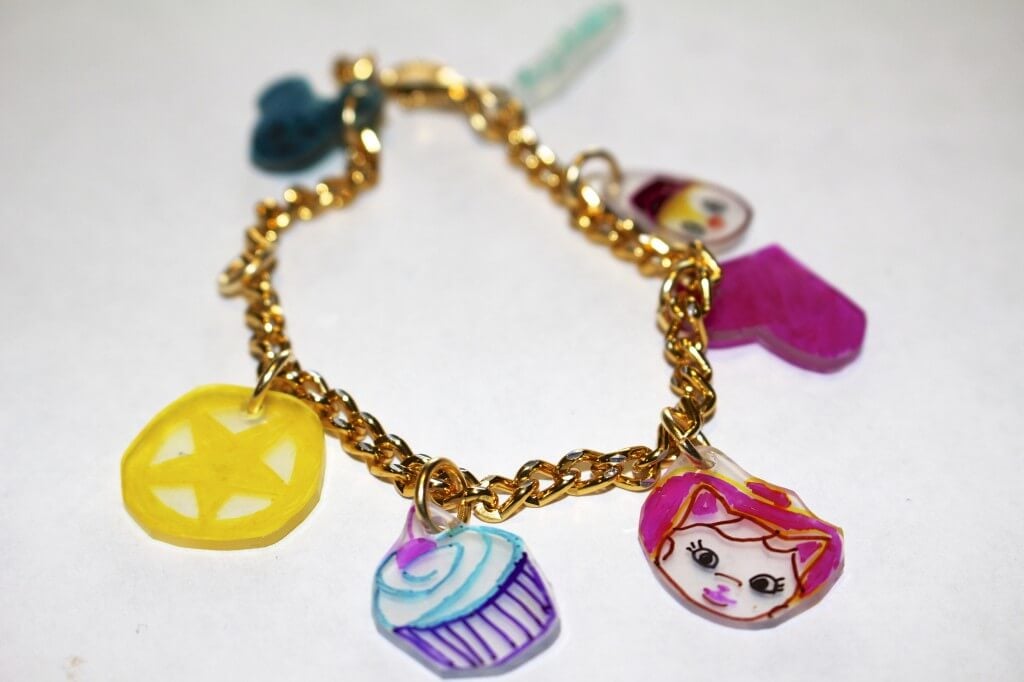 February Darby Girl Review + Sheriff Callie Bracelet!
