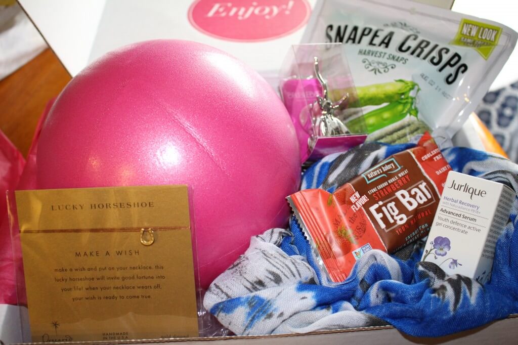 March 2014 Popsugar Must Have Box Review + $10 Coupon Code + Giveaway!
