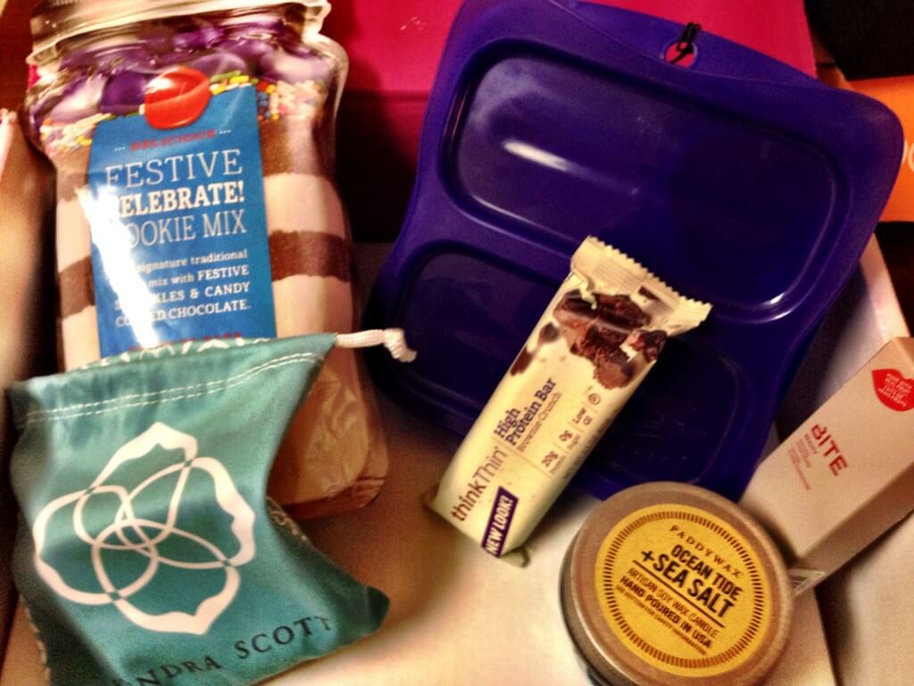 August 2014 Popsugar Must Have Box Review + Coupon Code #musthavebox