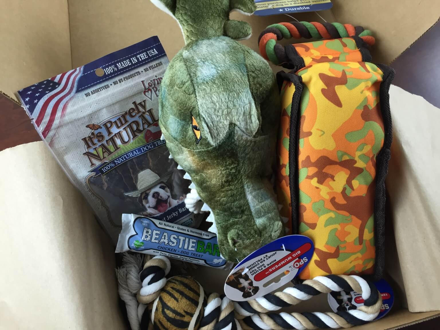 January 2015 PetGiftBox Review + Half Off Coupon – Subscription Box for Dogs or Cats