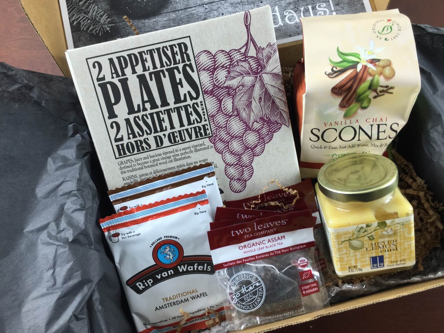 December 2014 Gourmet Taste Trunk Subscription Box Review + Coupon!