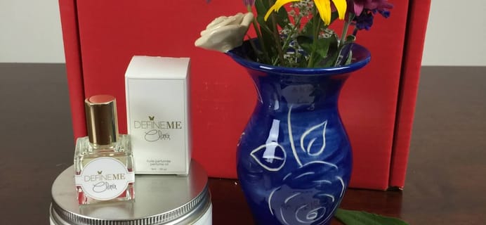 August 2015 Little Lace Box Subscription Box Review & Coupon + October Theme