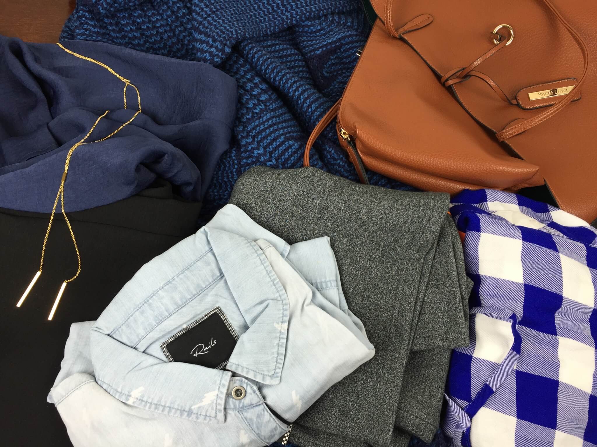 August 2015 Daily Look Elite Clothing Subscription Box Review