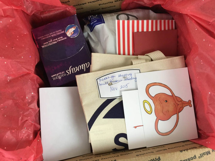 GrrlBox November 2015 UNBOXING