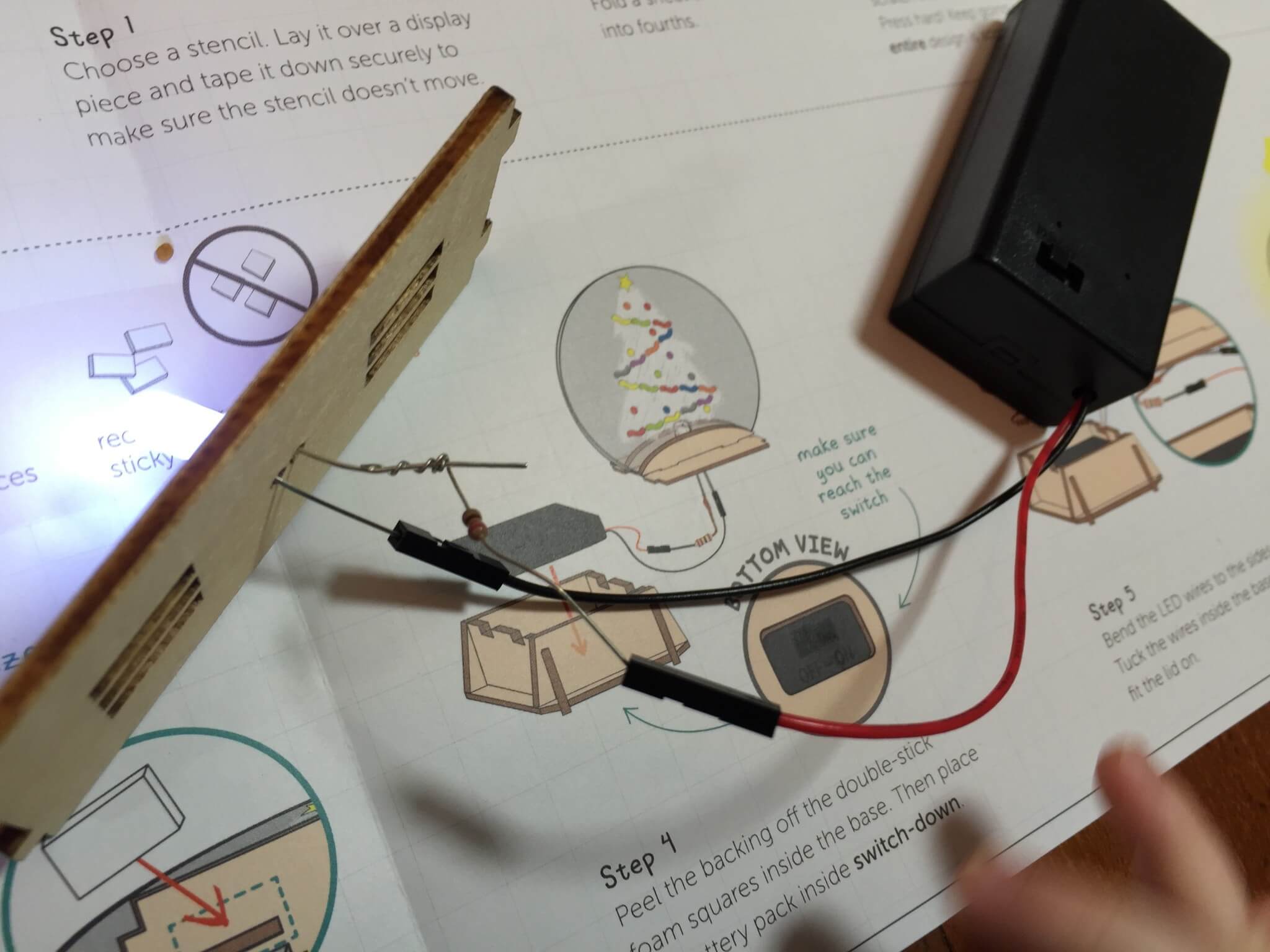Tinker Crate LED Holiday Luminary assembly