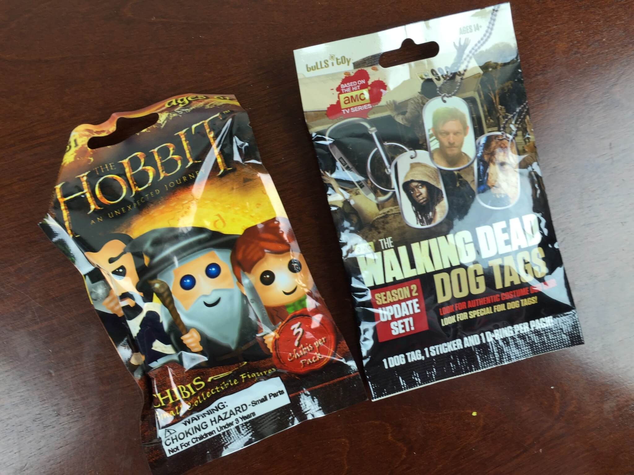 geek me box october 2015 IMG_9874