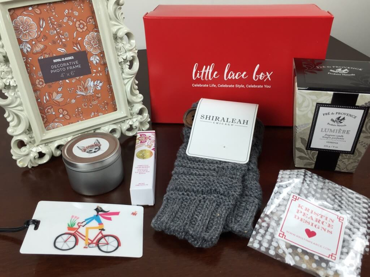 Little Lace Box December 2015 review