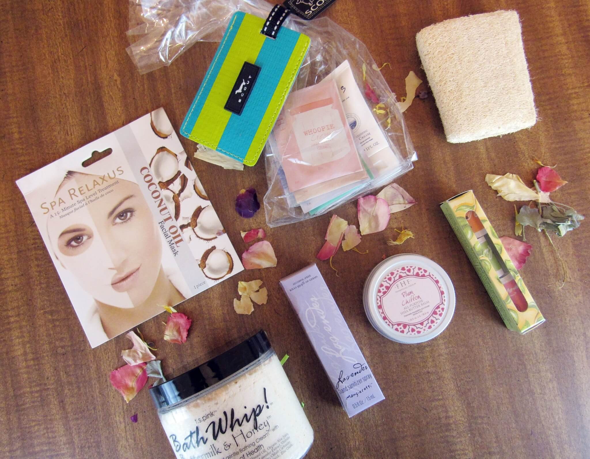 5 Wacky Women Subscription Box Review – January 2016