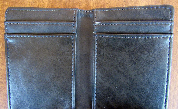 Articulate Wallet
