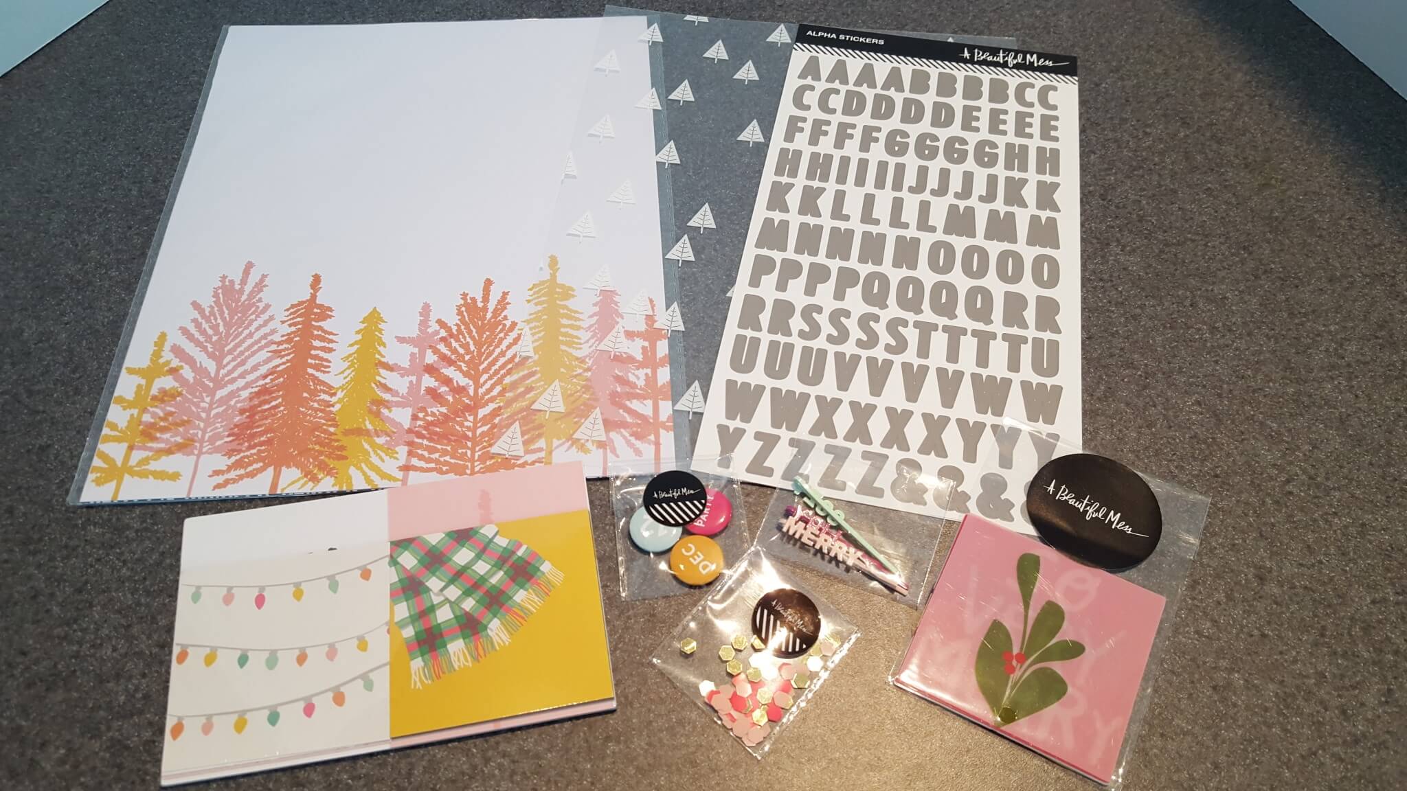 Messy Box December 2015 Subscription Box Review