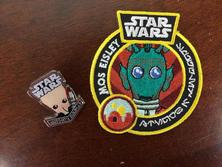 Smuggler's Bounty Star Wars Box March 2016 (1)
