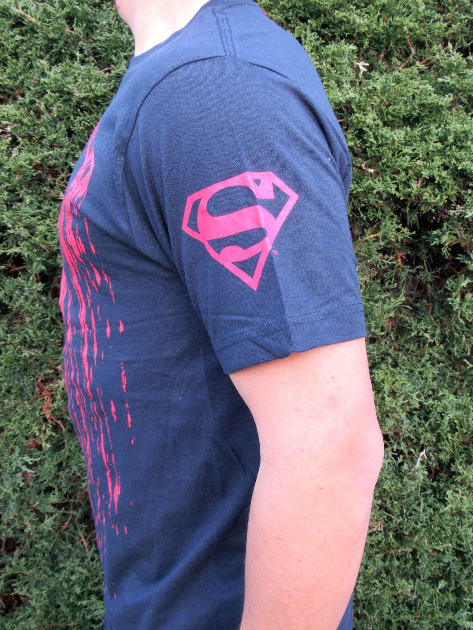 Logo on sleeve