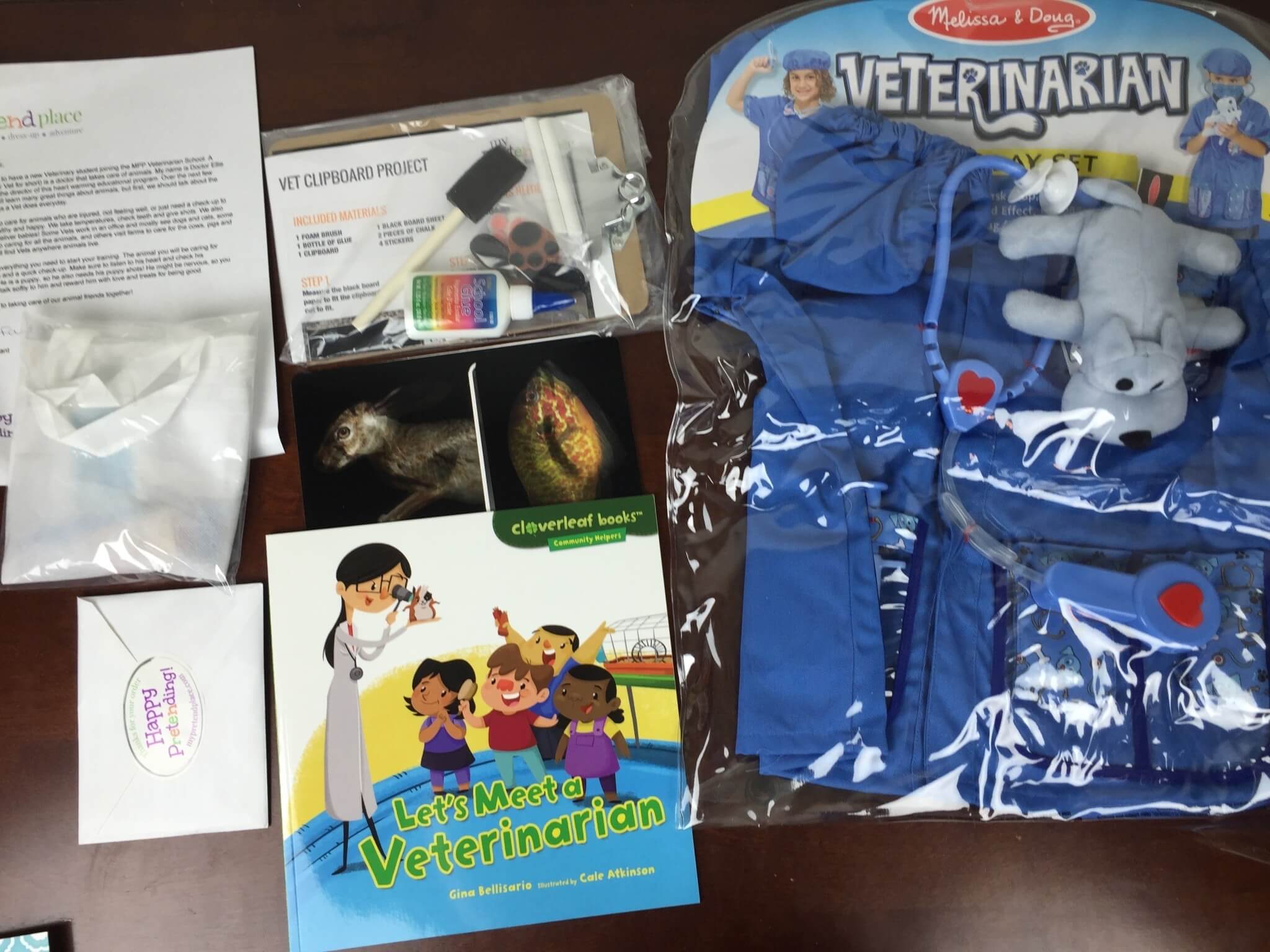 my pretend place dress up box veterinarian 2016 unboxing