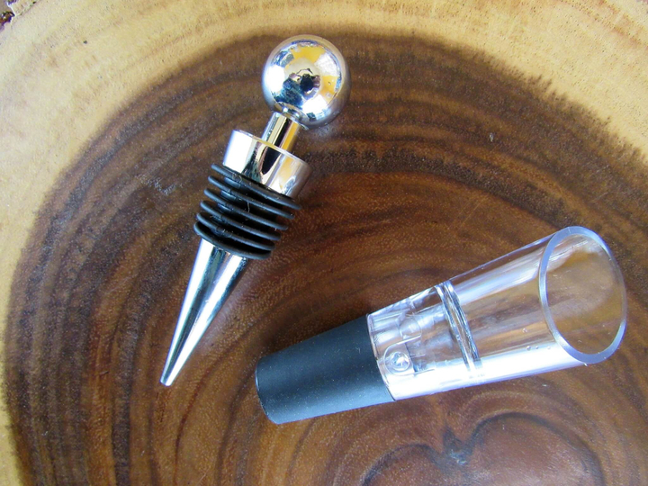 Wine Pourer & Stopper