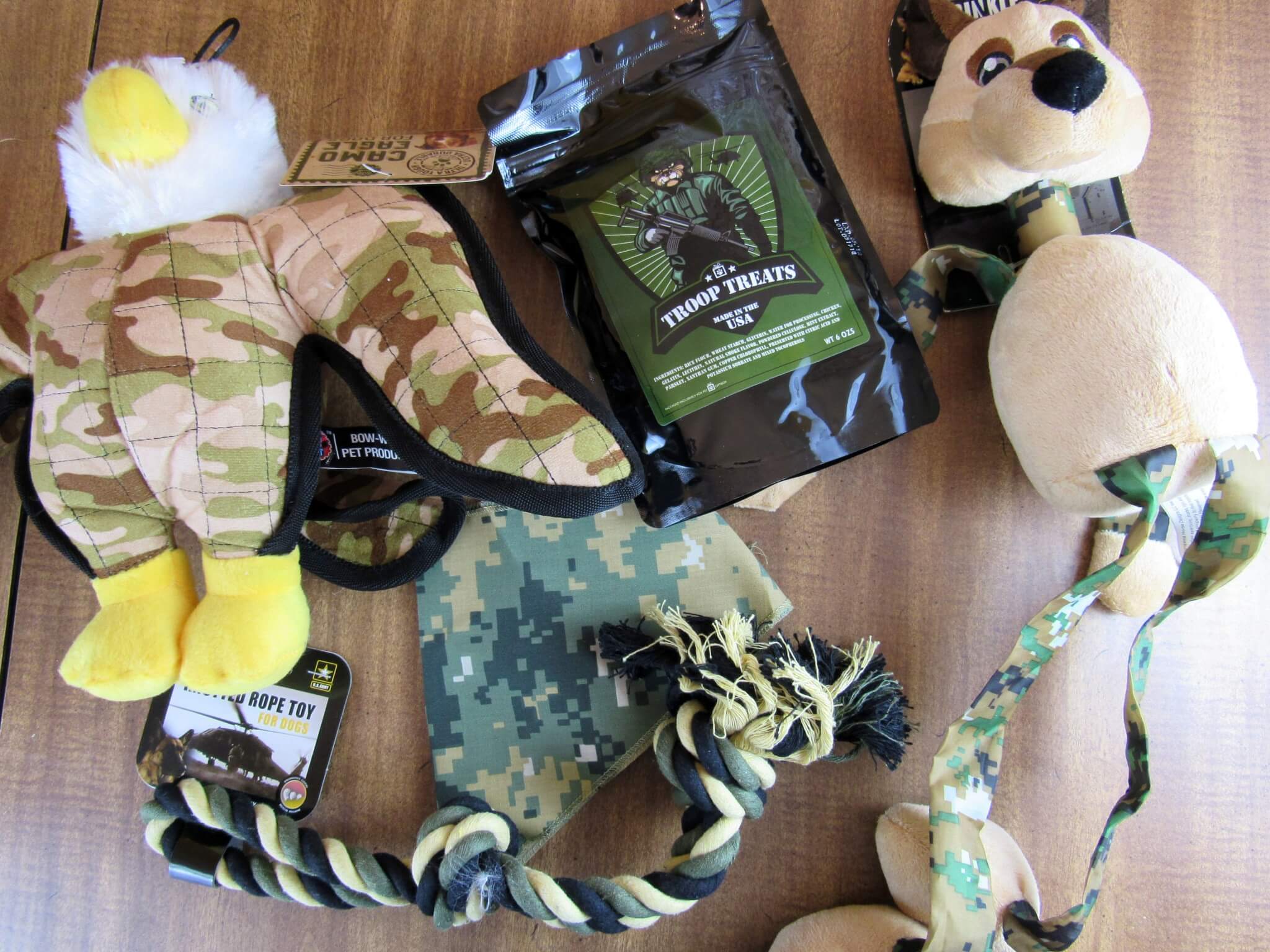 May 2016 PetGiftBox Dog Subscription Box Review + 50% Off Coupon
