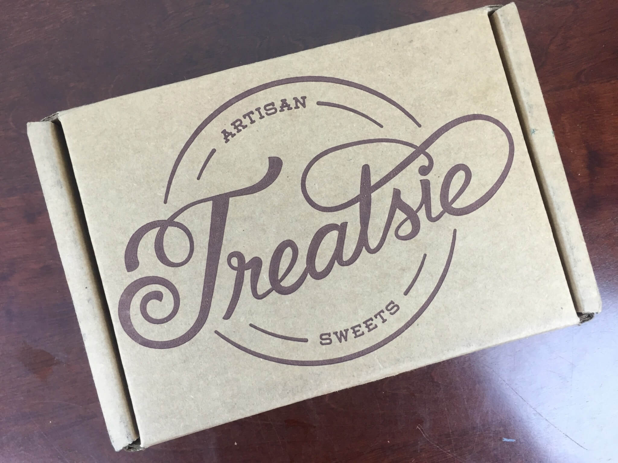 Treatsie Box May 2016 box