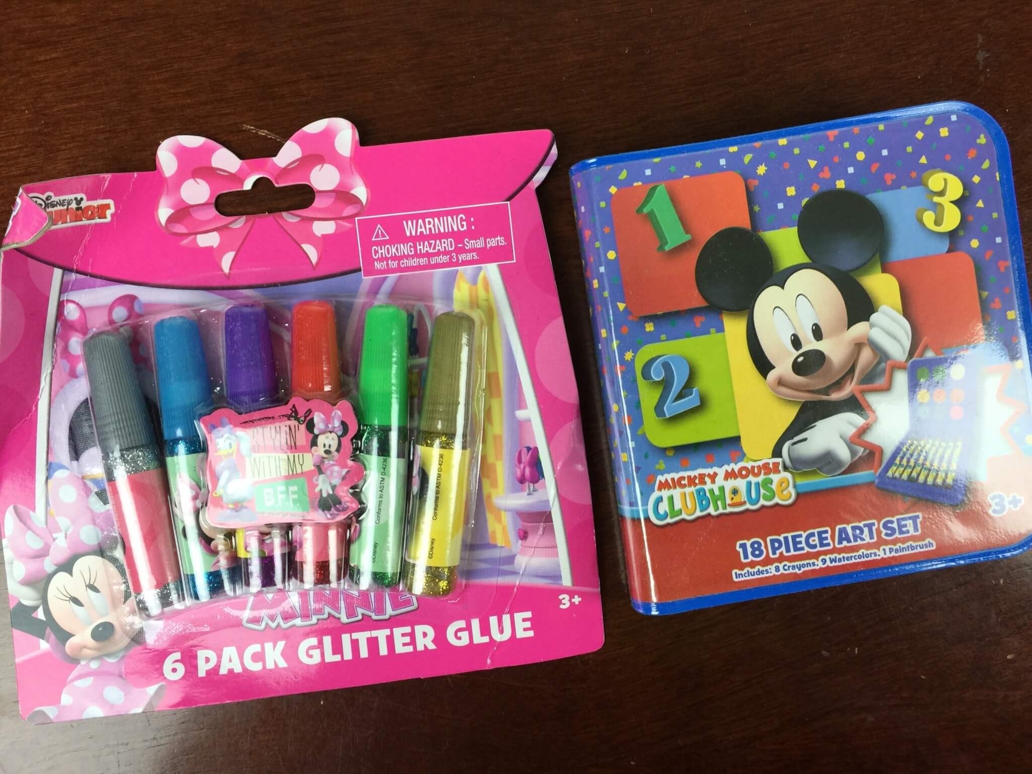 Mickey Monthly Box June 2016 (2)