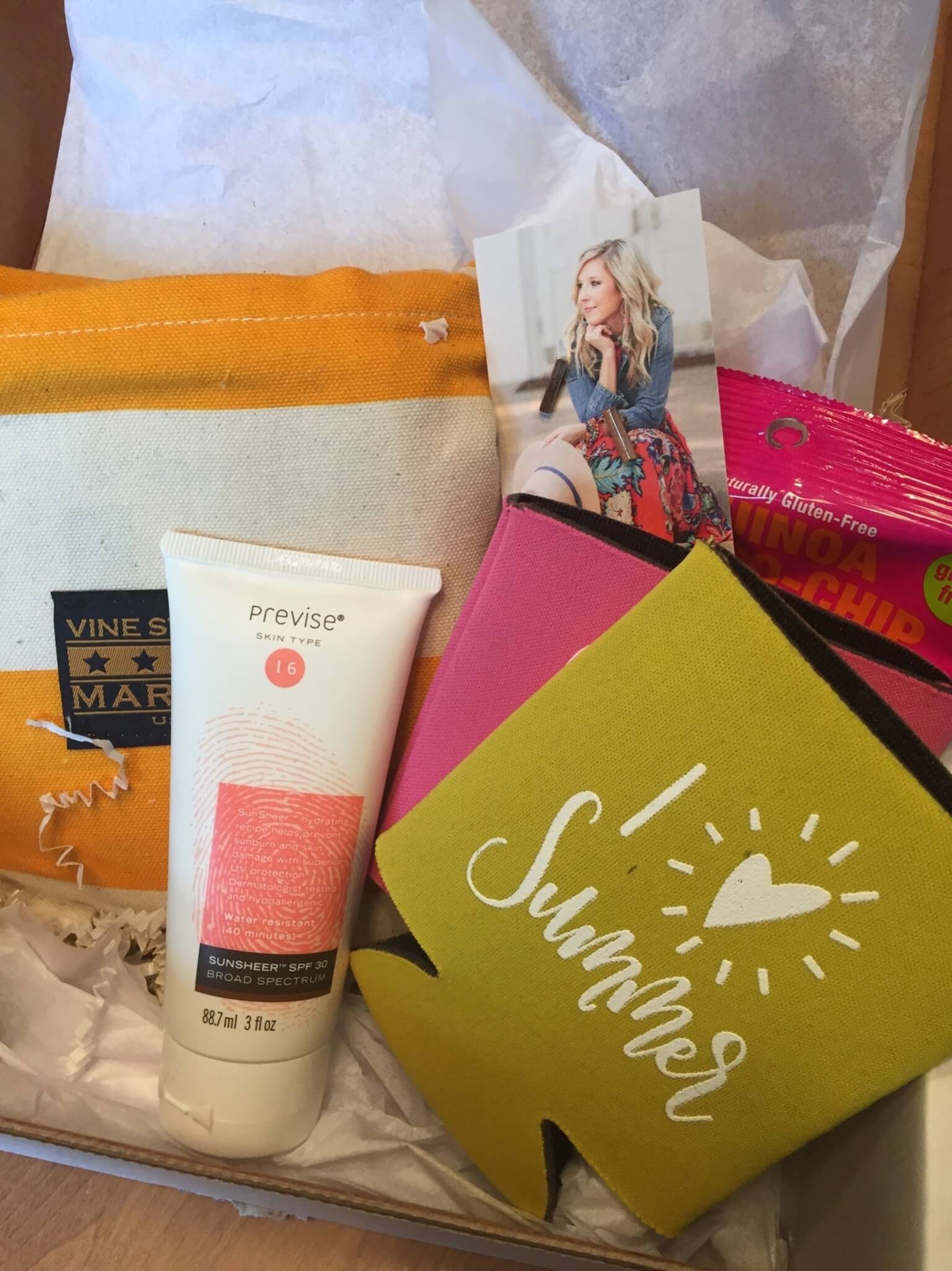 June 2016 Mommy Mailbox Subscription Box Review