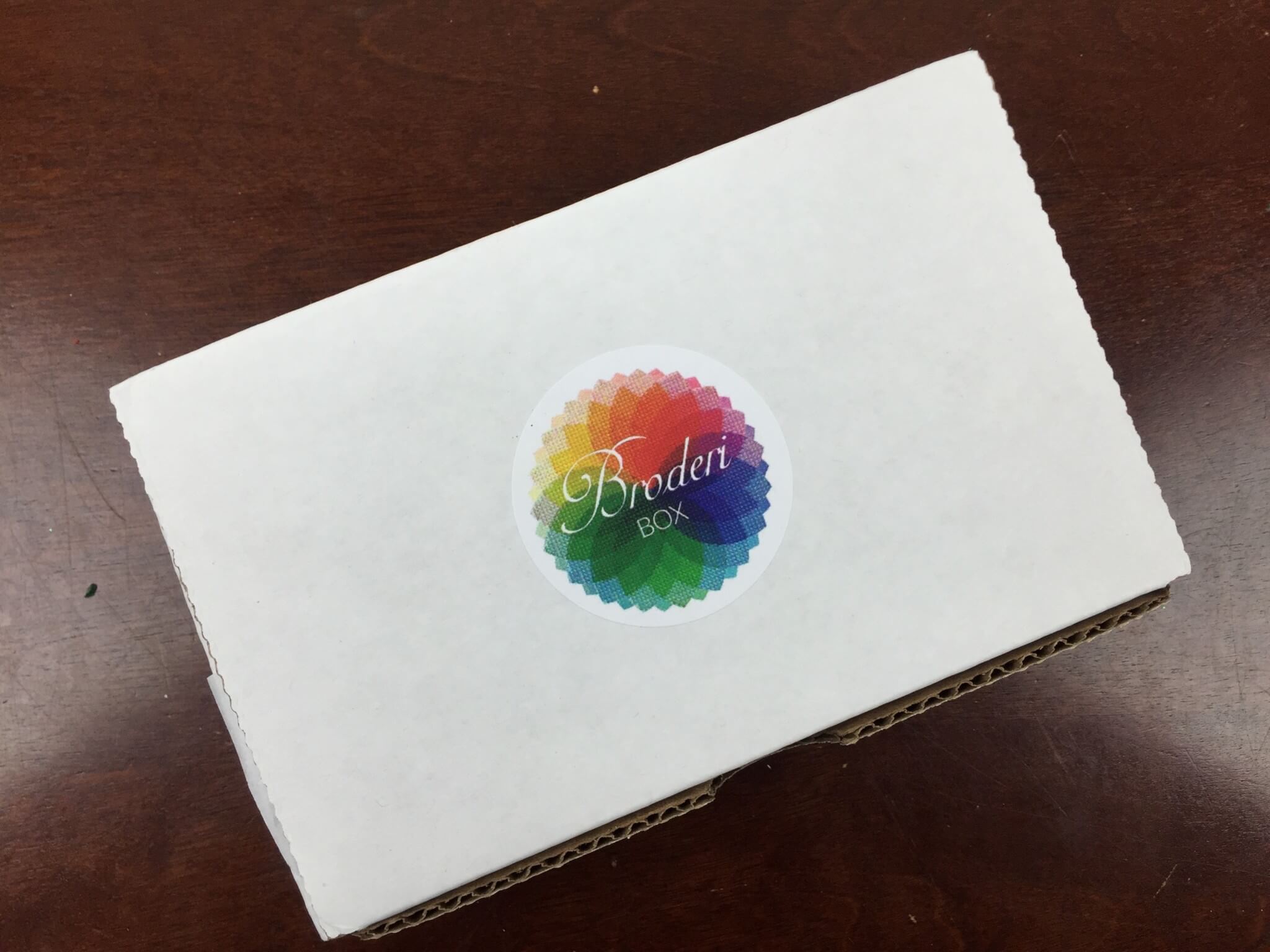 Broderi Box July 2016 box