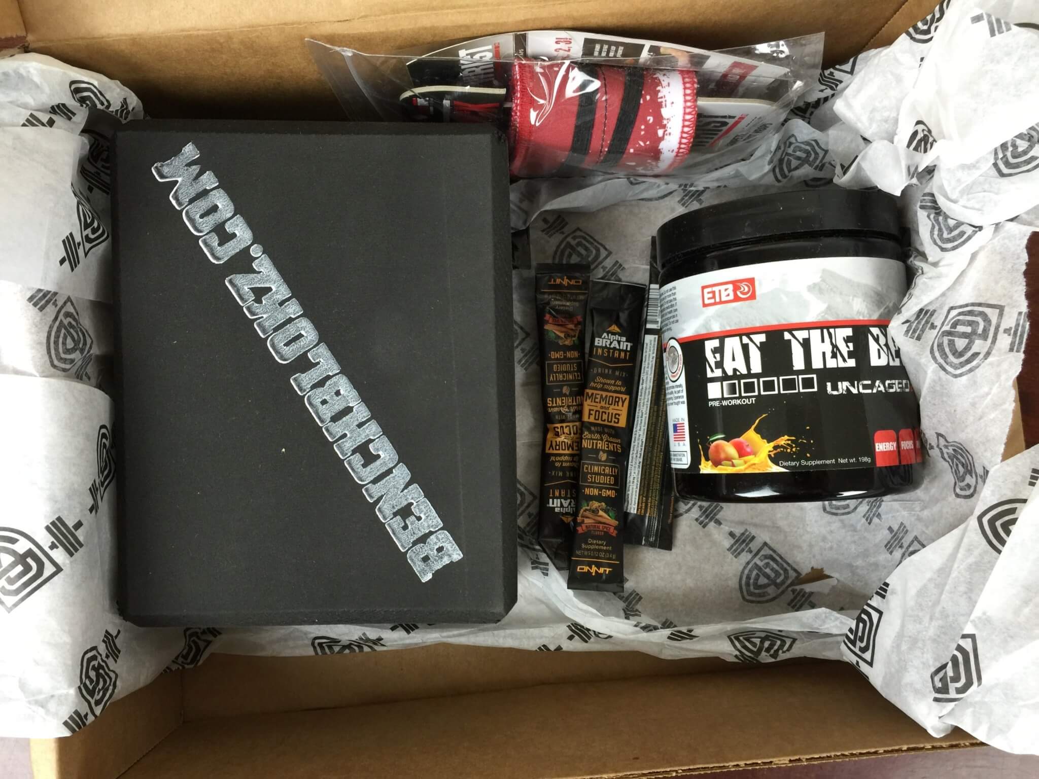 Strength Crate June 2016 unboxed