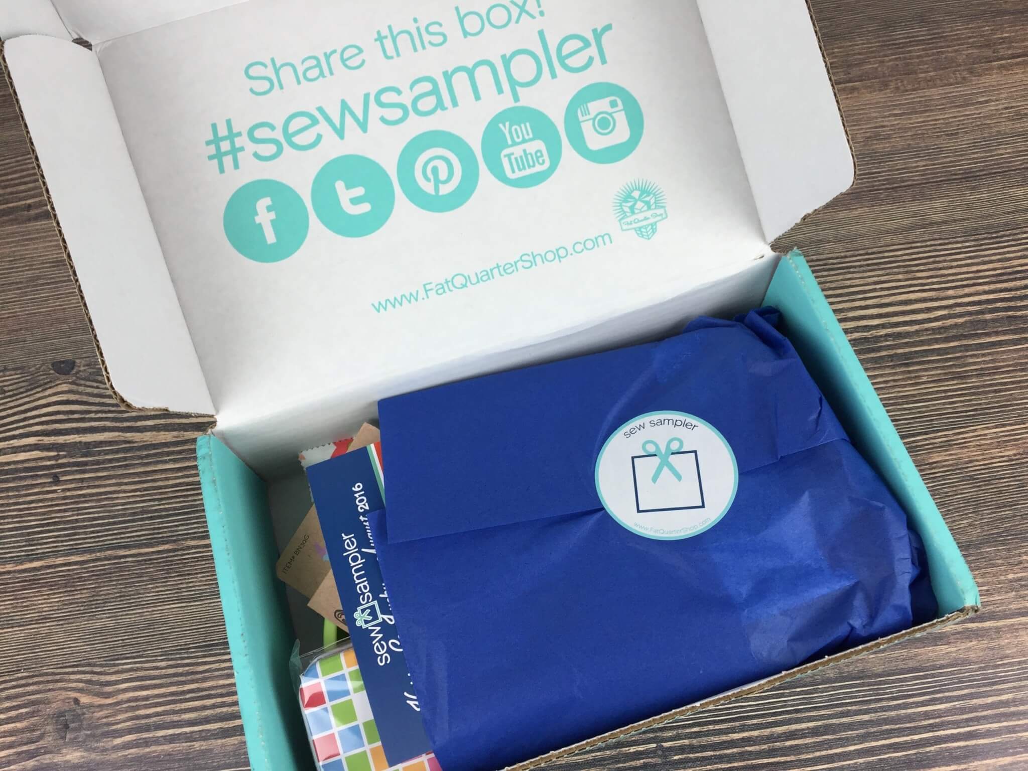 Sew Sampler August 2016 unboxing