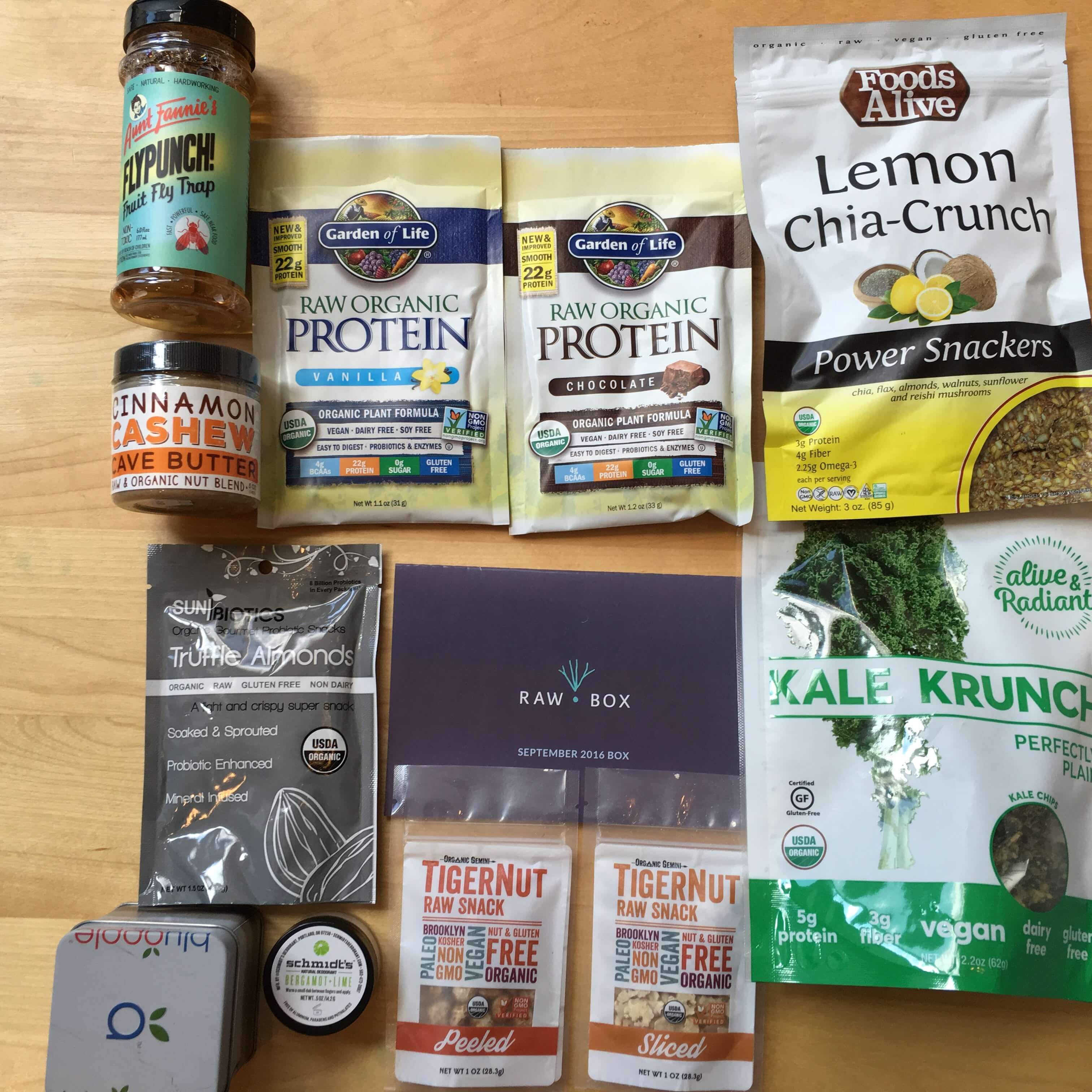 RawBox September 2016 Subscription Box Review + Coupon!