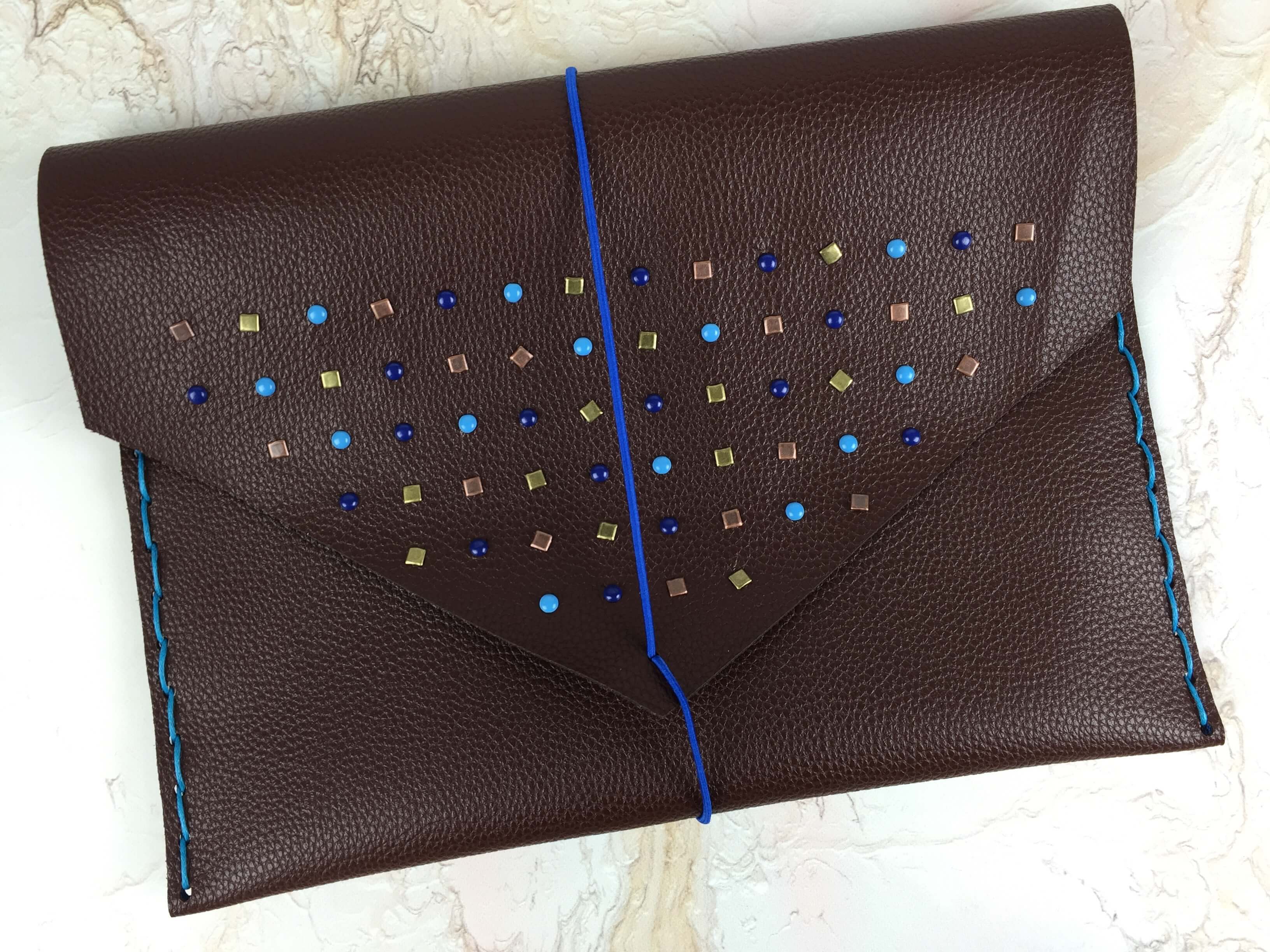 Doodle Crate   Subscription Box Review & Coupon – Faux Leather Portfolio!