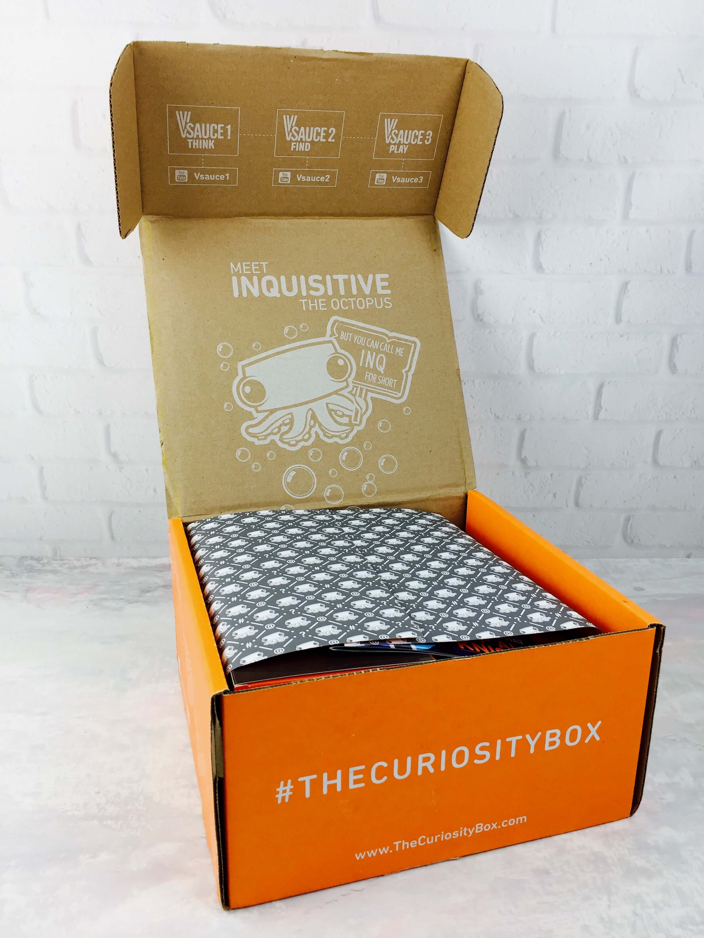 curiosity-box-october-2016-1