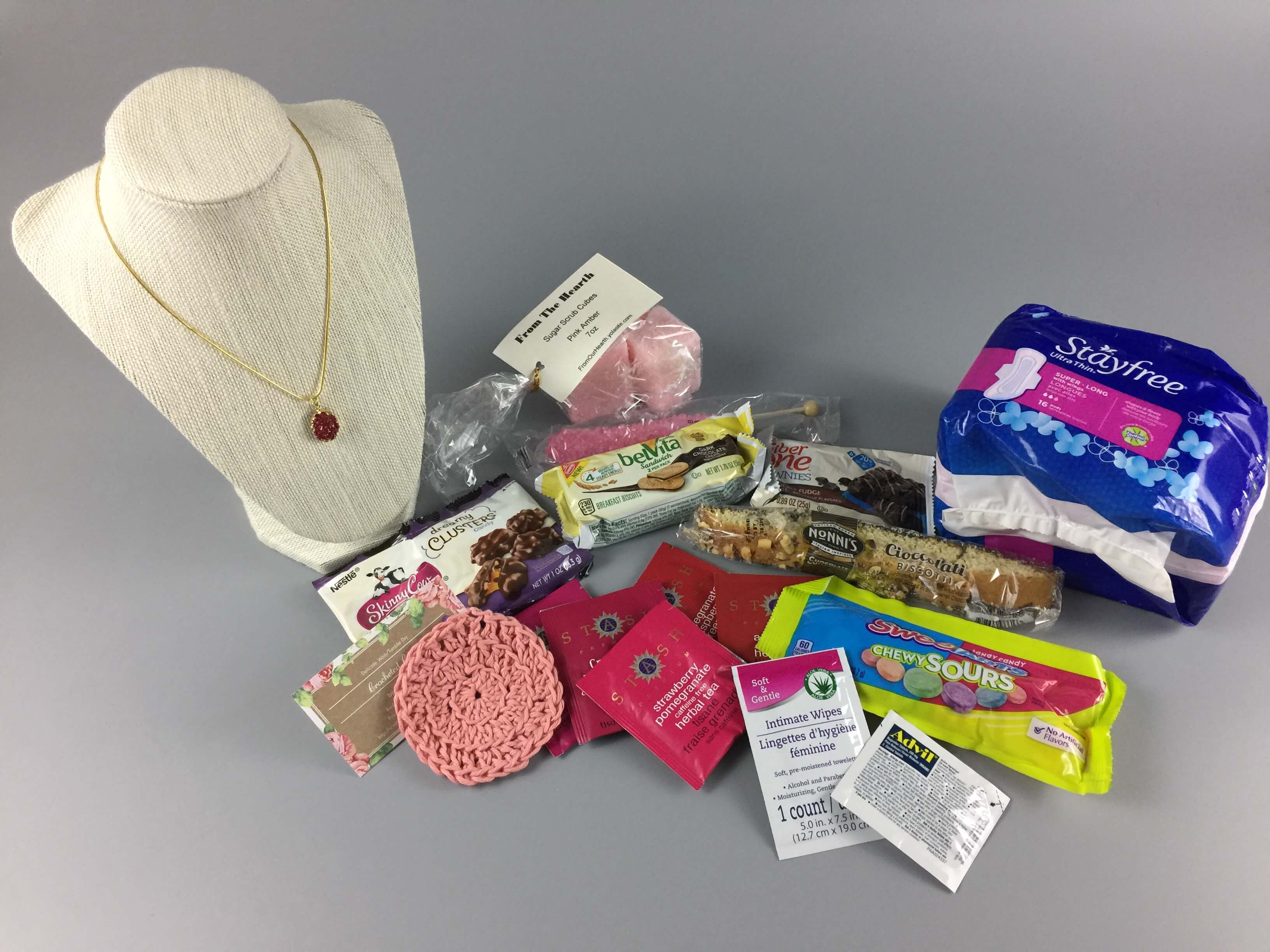 Bonjour Jolie Subscription Box Review – October 2016