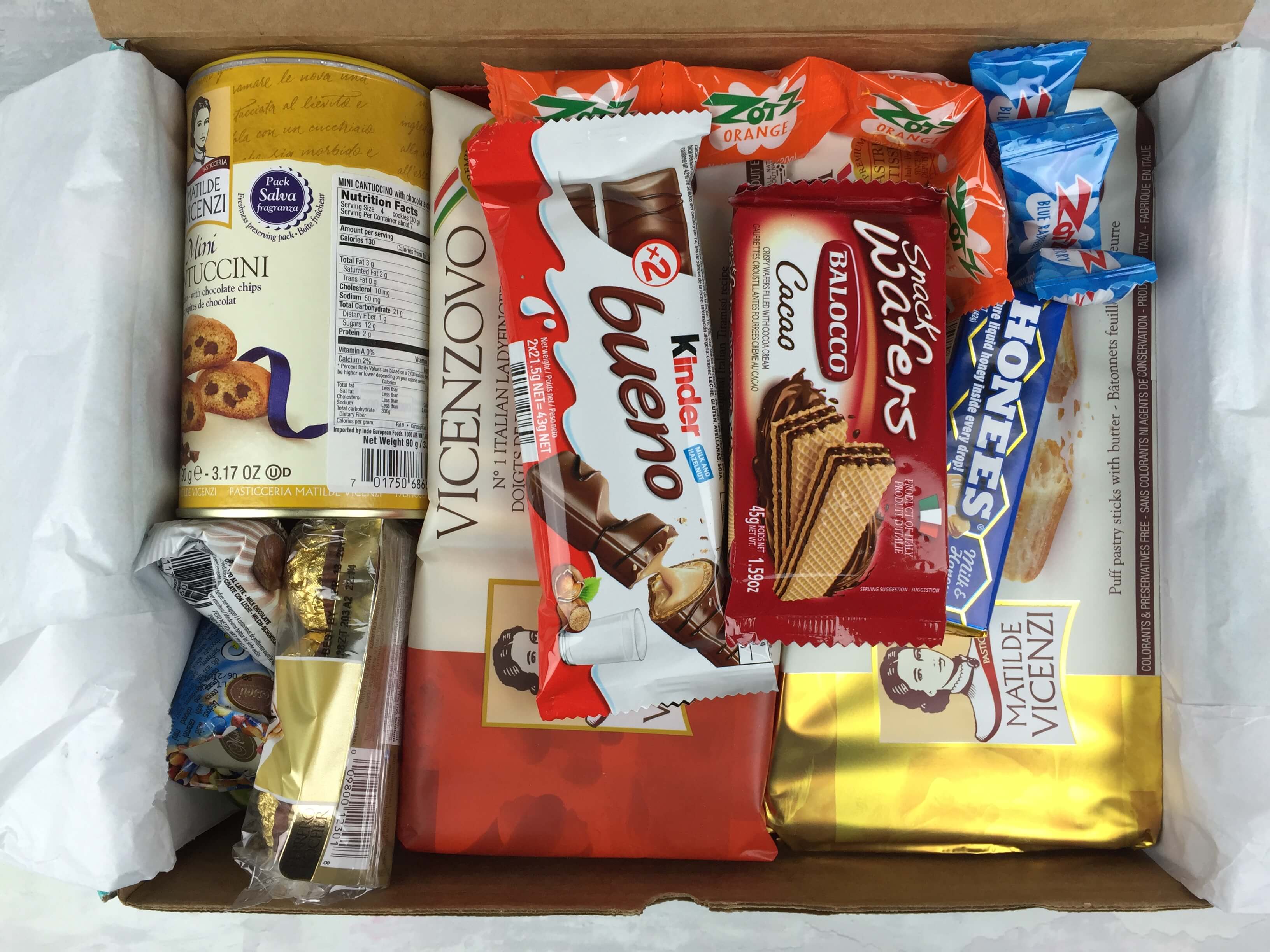 treats-box-october-2016-unboxed