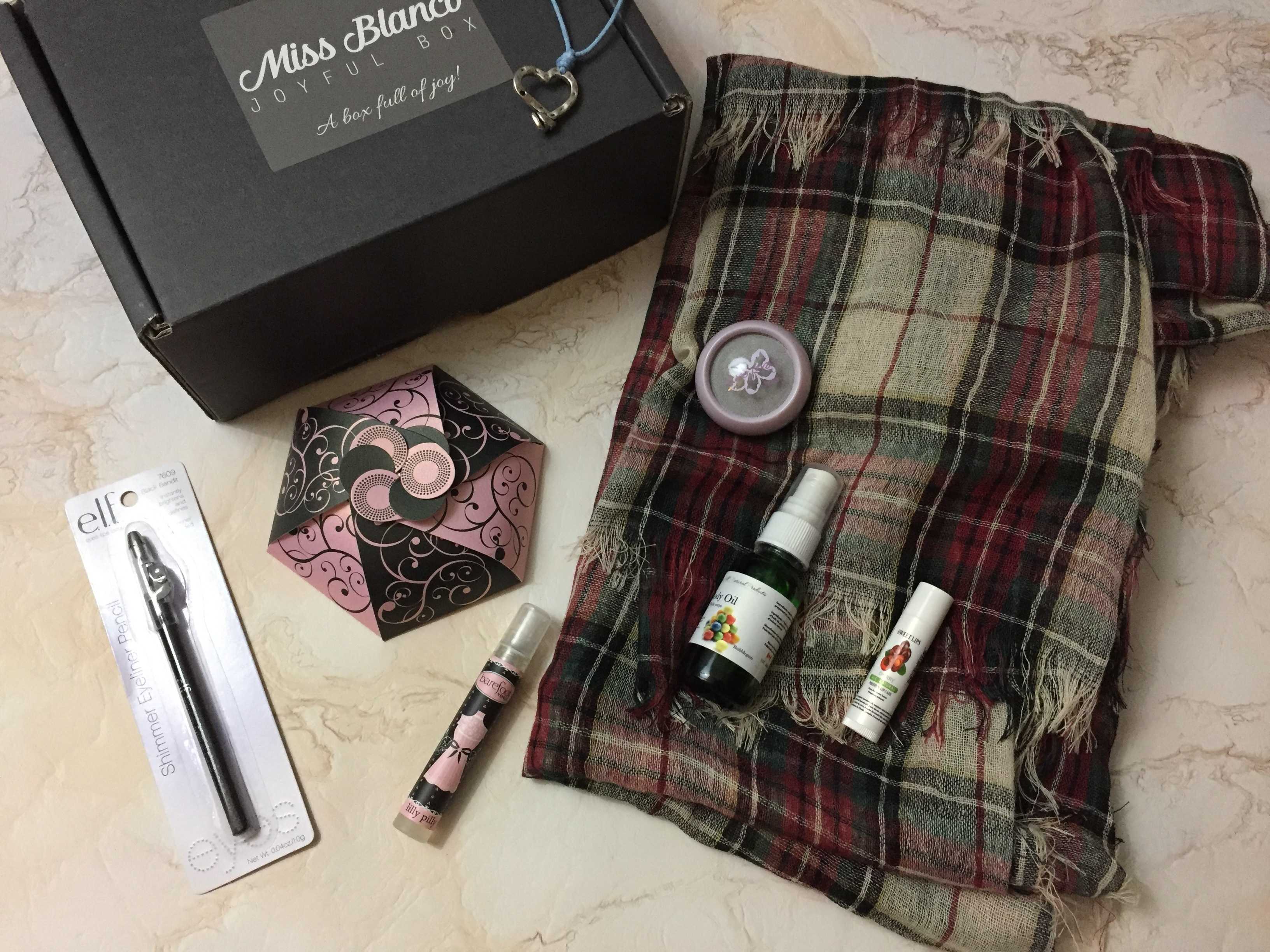Miss Blanco Joyful Box November 2016 Subscription Box Review + Coupon!