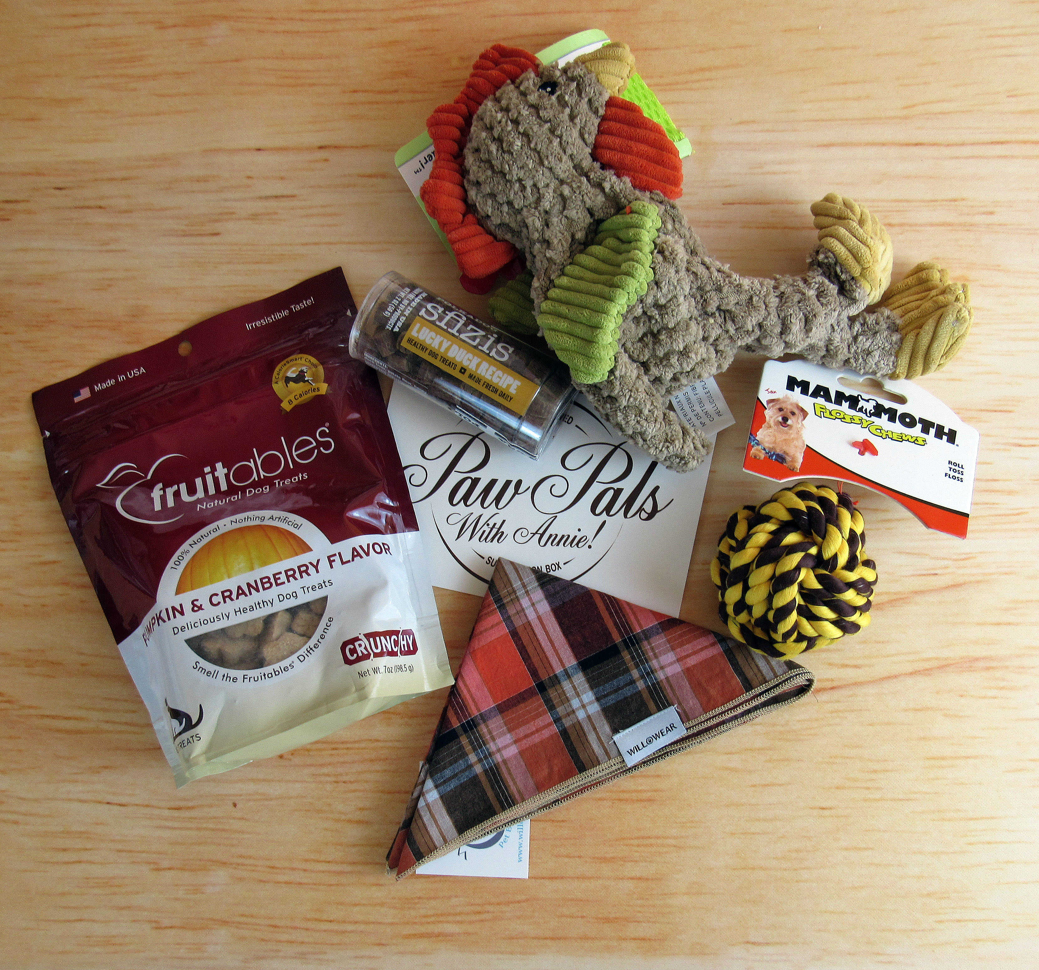 Paw Pals with Annies! Deluxe Bag November 2016