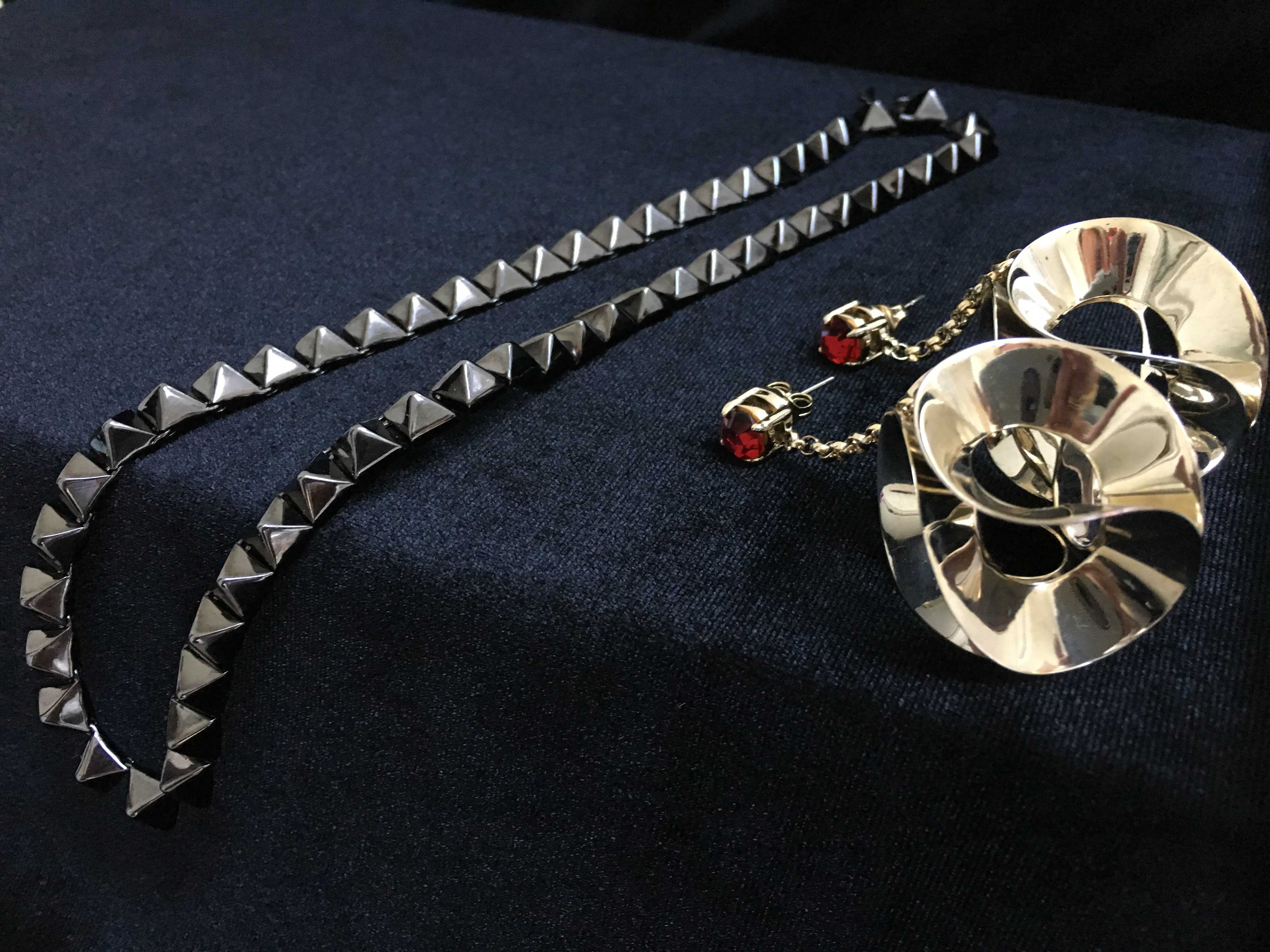 Switch Designer Jewelry Rental Subscription Box Review + Coupon – December 2016