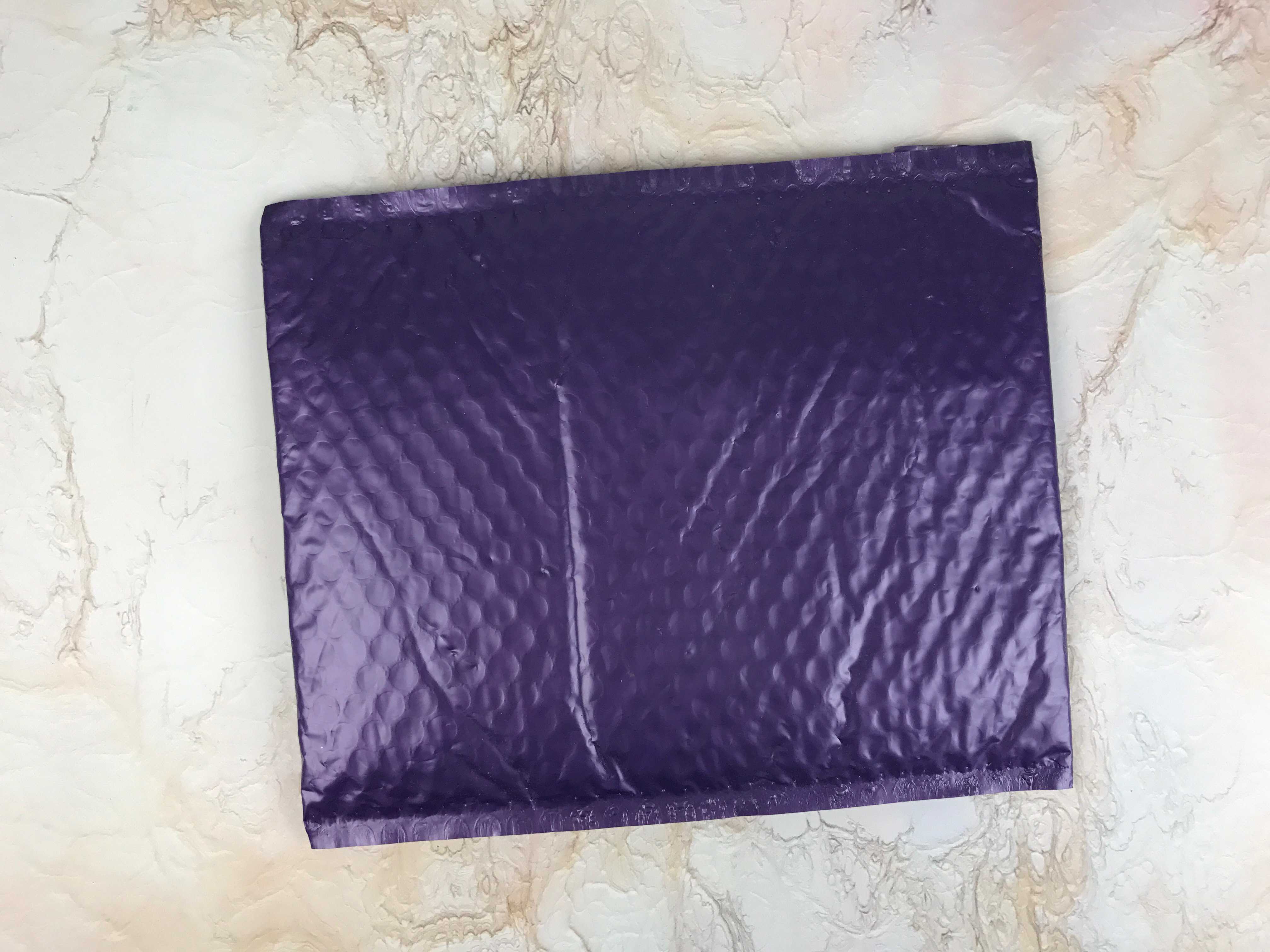 just-the-threads-december-2016-box