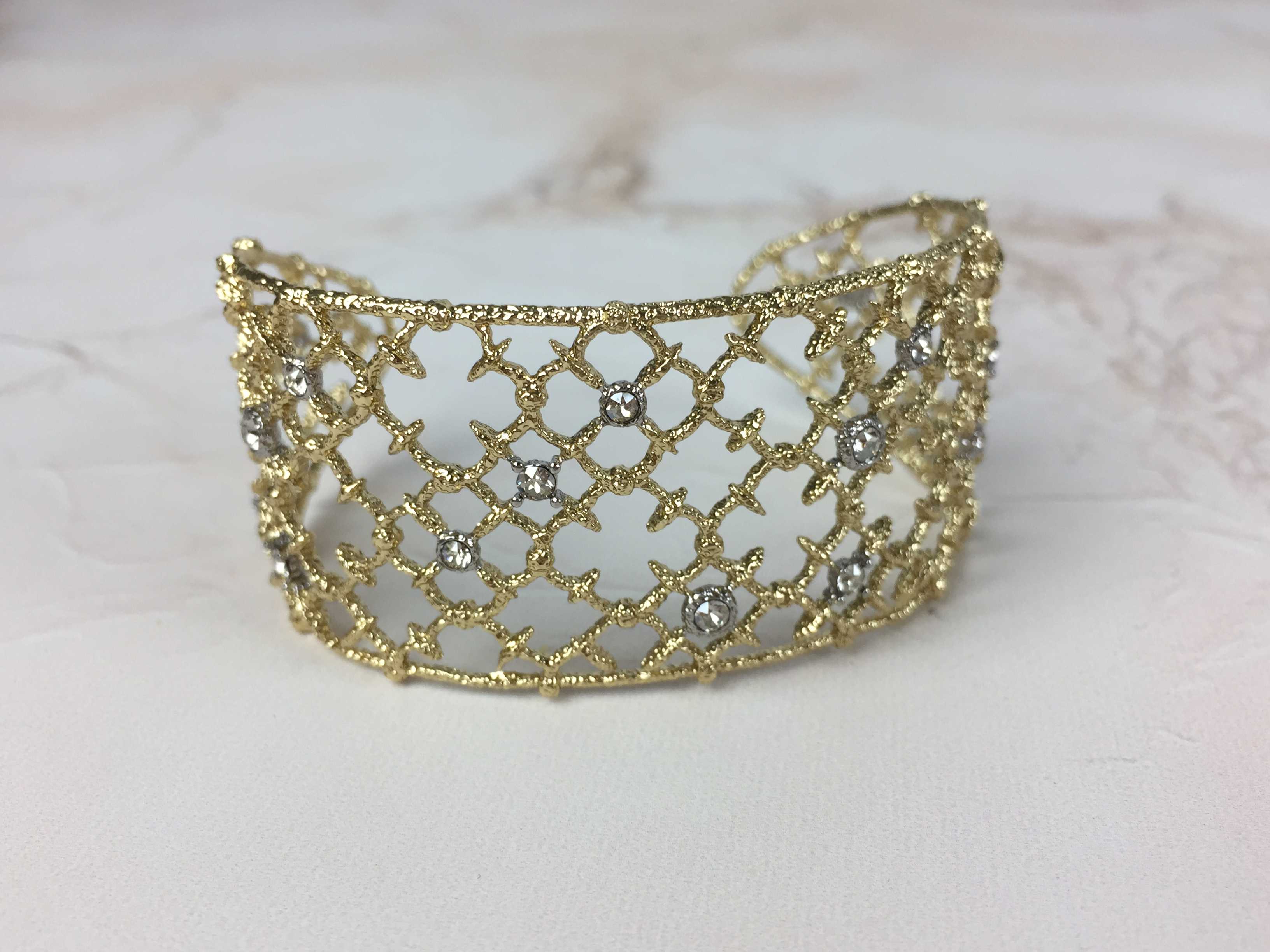 neiman-marcus-popsugar-must-have-box-december-2016-25