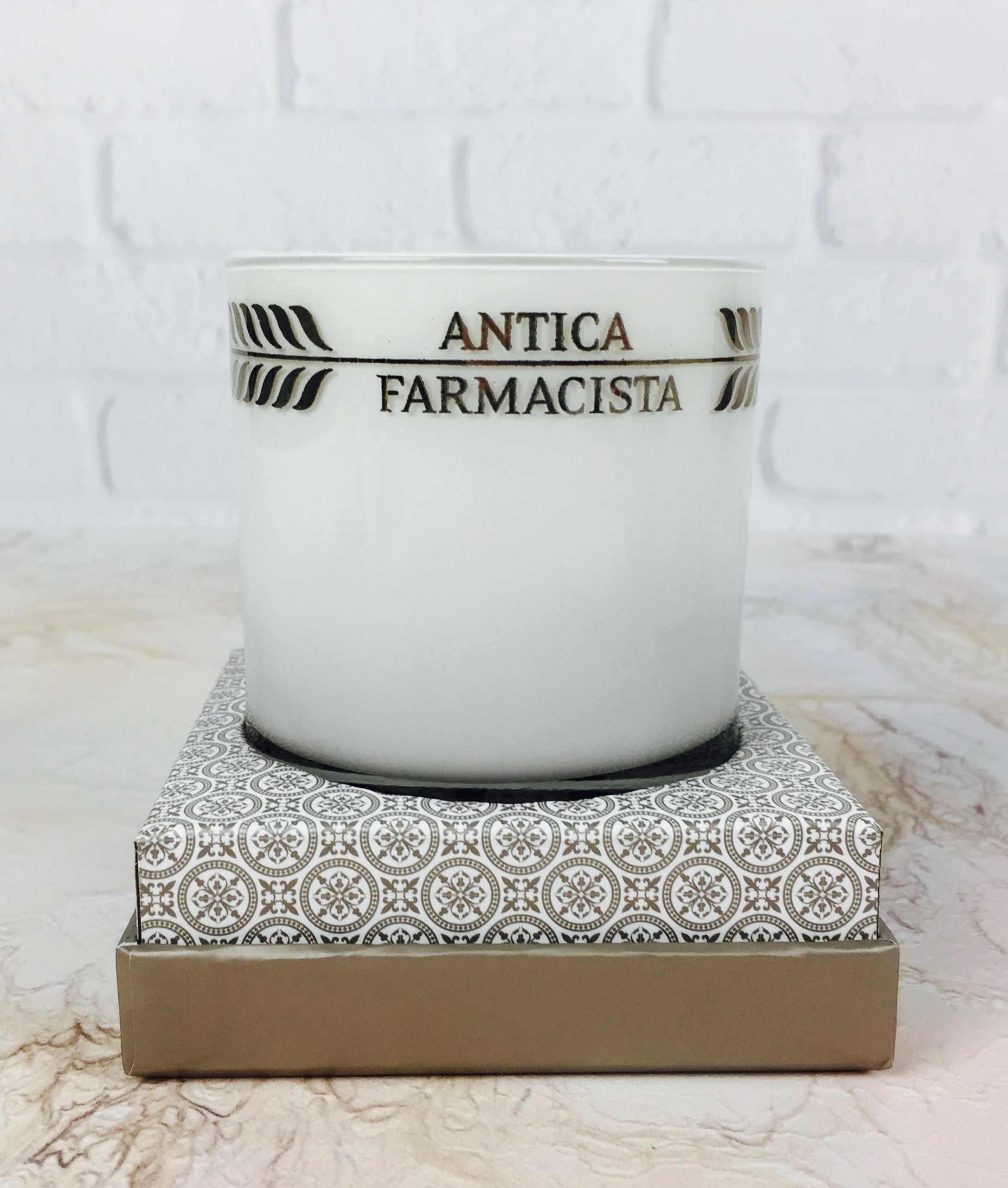 neiman-marcus-popsugar-must-have-box-december-2016-20