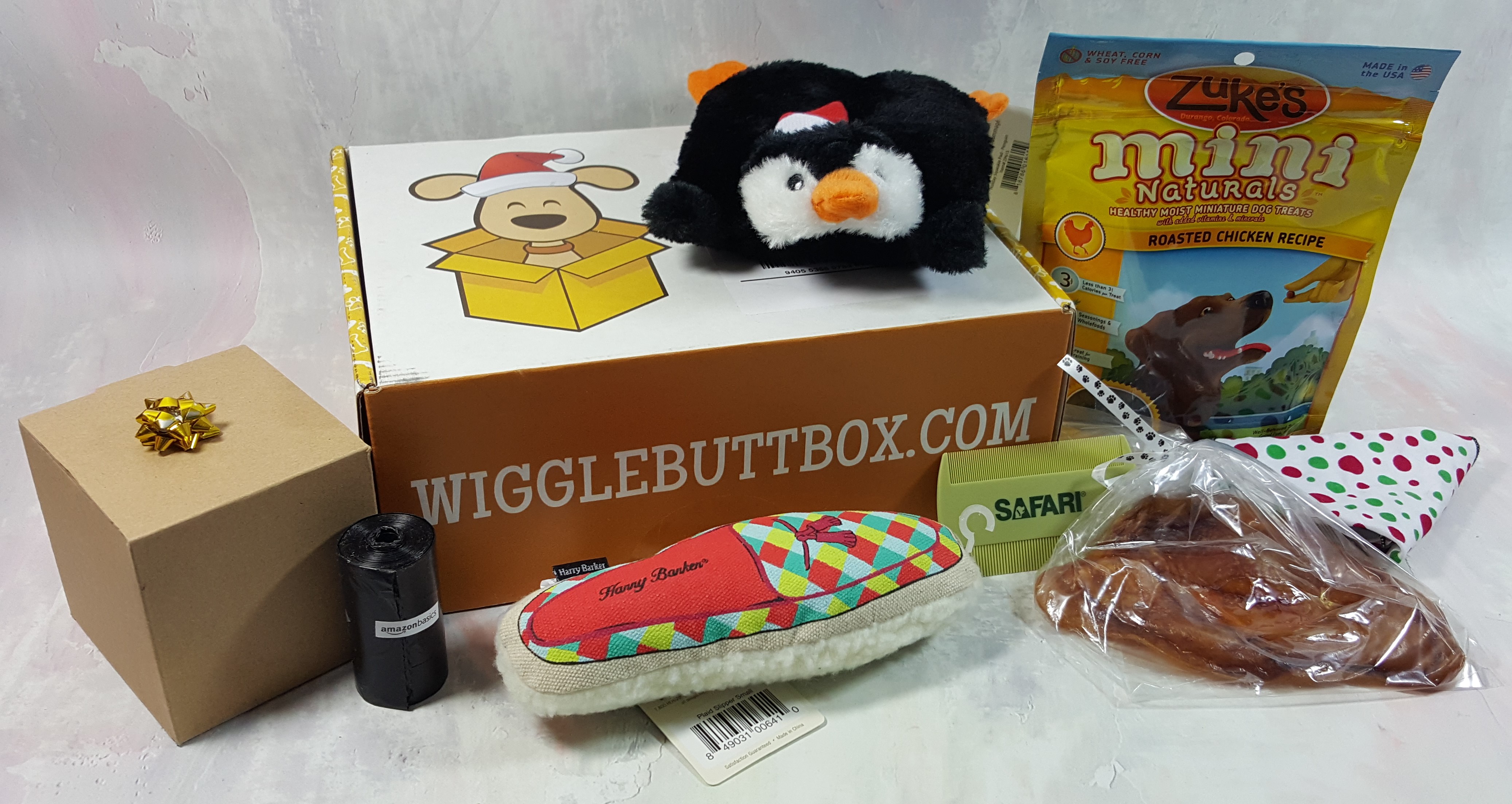 Wigglebutt Box Dog Subscription Box Review – December 2016