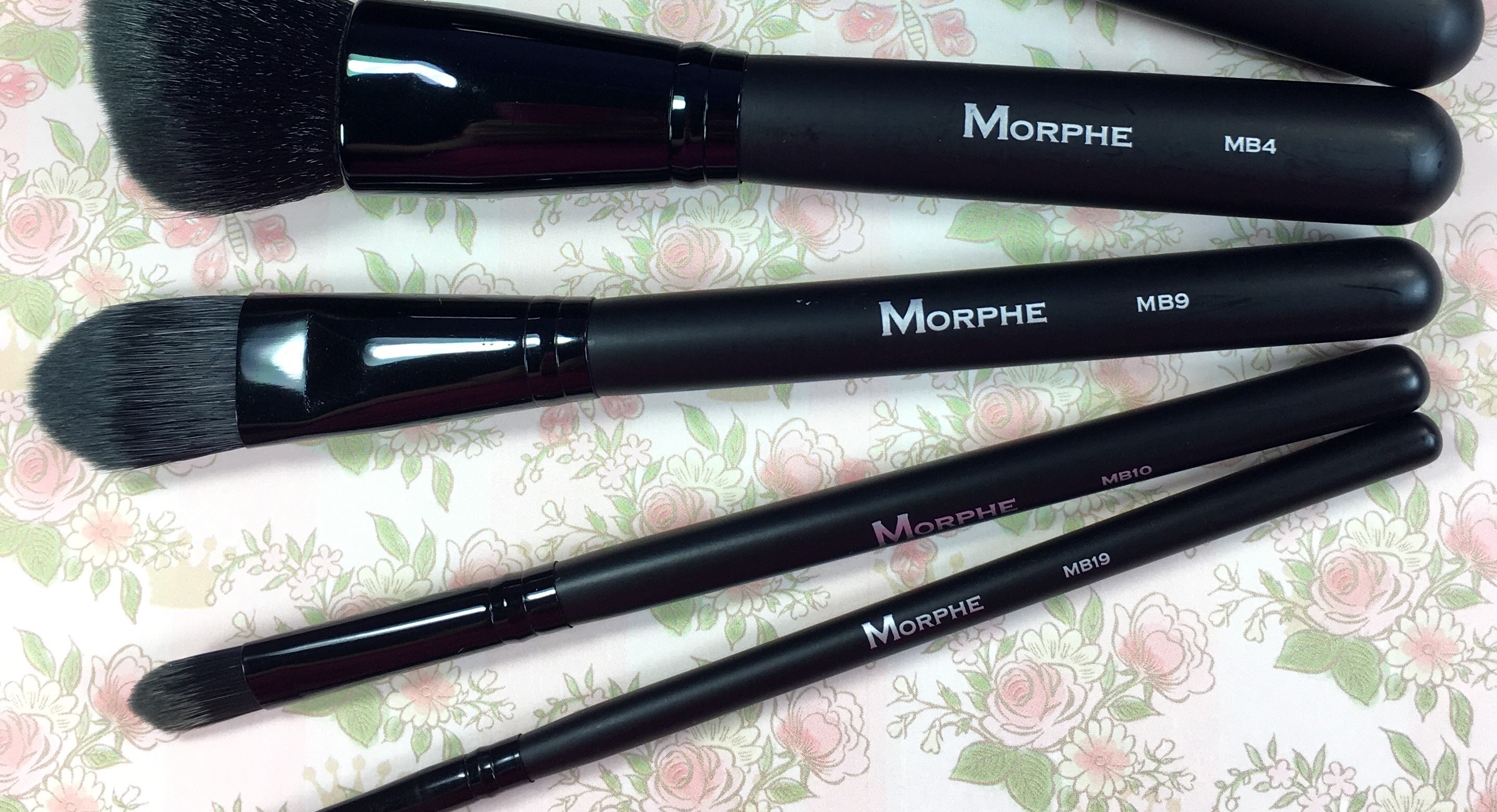 MorpheMe Brush Club January 2017 Subscription Box Review + Free Brush Coupon! 