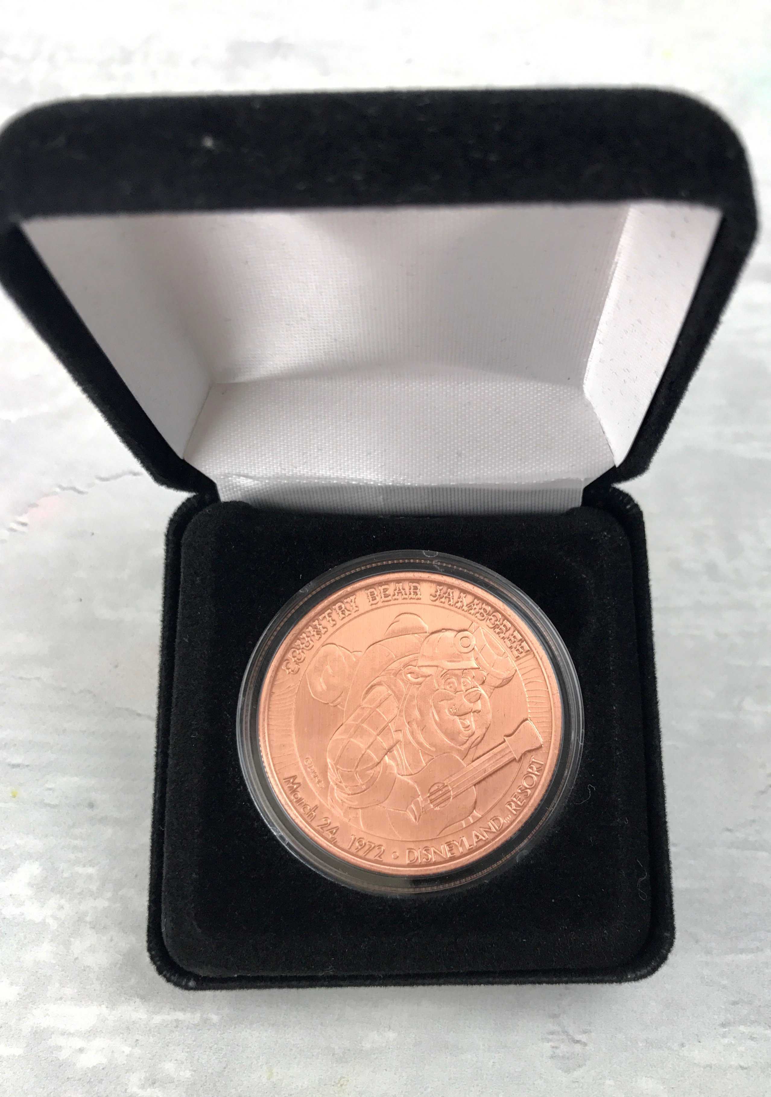 Disney Park Pack Coin Edition December 2016 Subscription Box Review