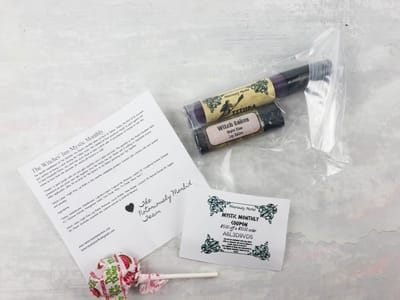 Notoriously Morbid Mystic Monthly April 2017 Subscription Review
