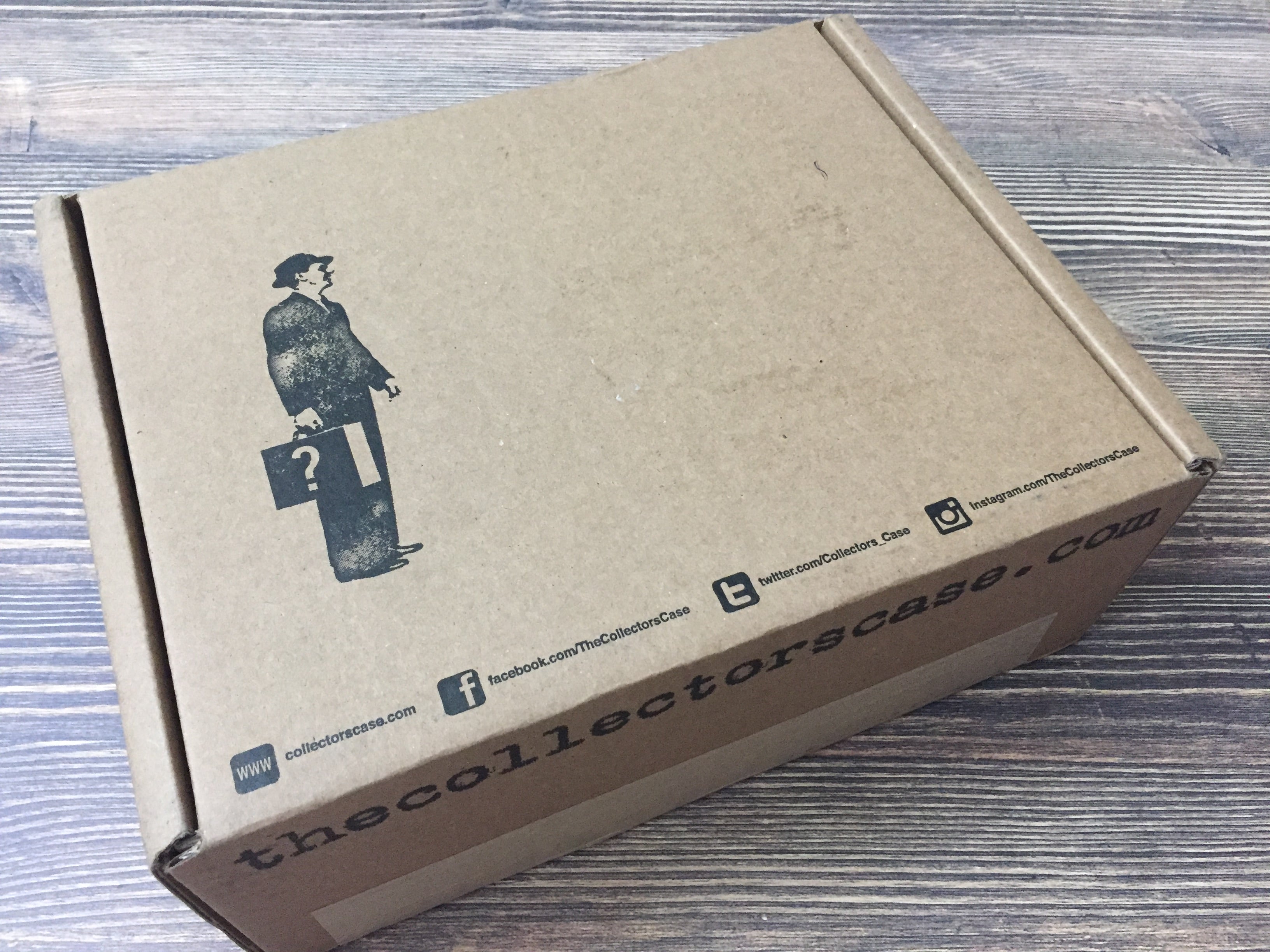The Collectors Case April 2017 Subscription Box Review