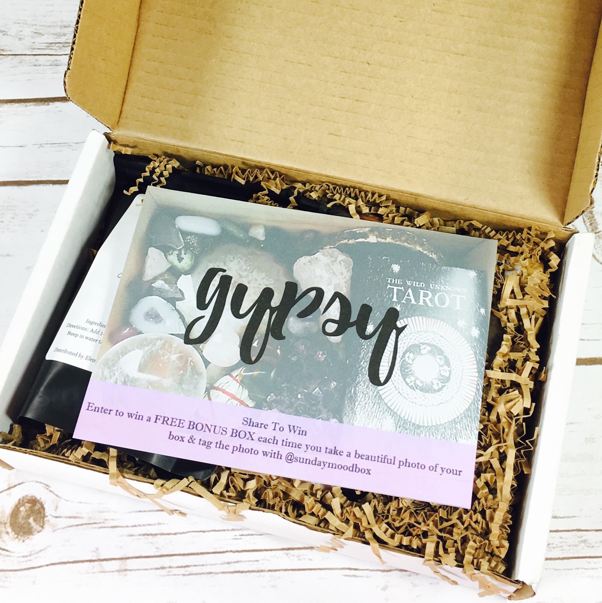 Sunday Mood Subscription Box Review – June 2017