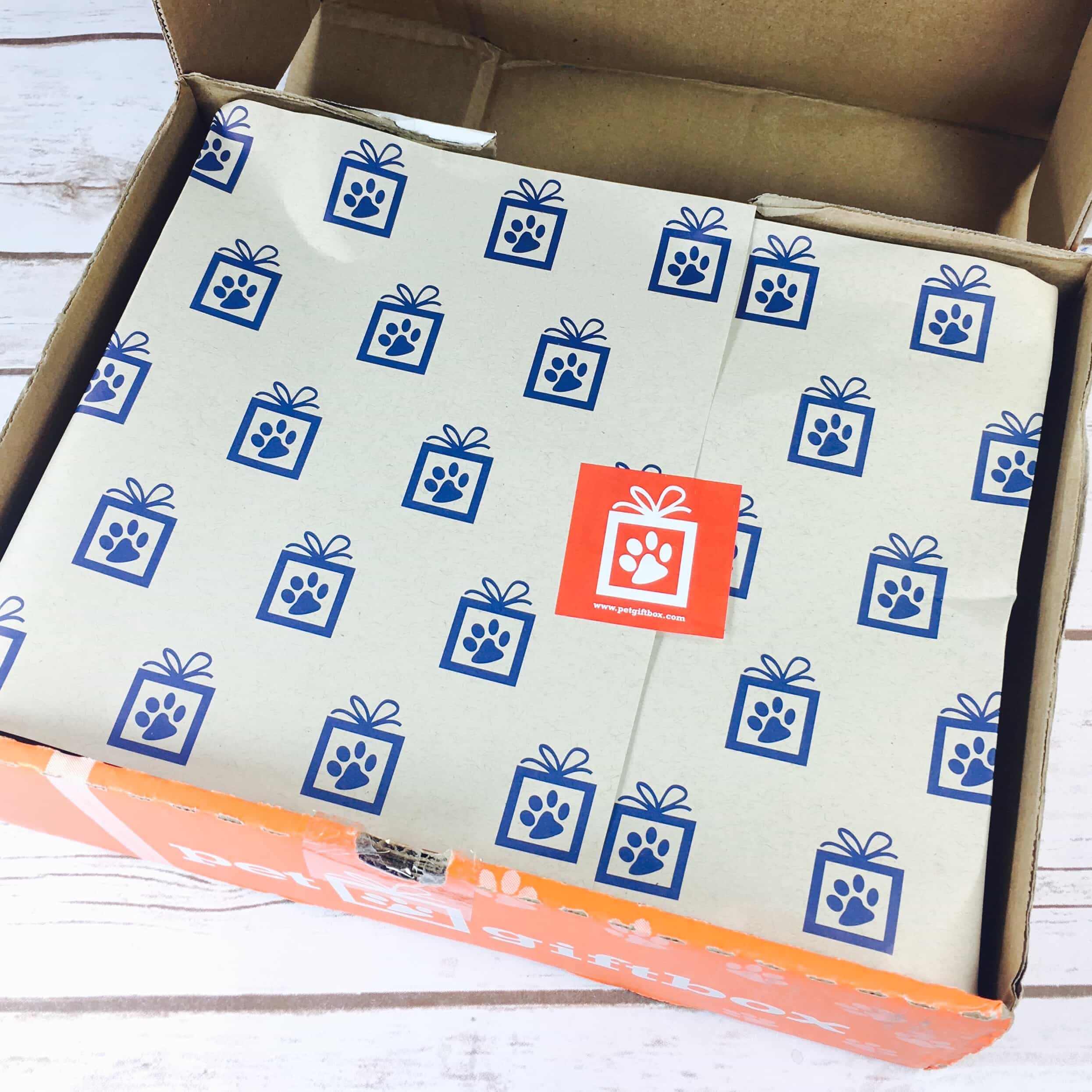 PetGiftBox September 2017 Cat Subscription Box Review + 50% Off Coupon