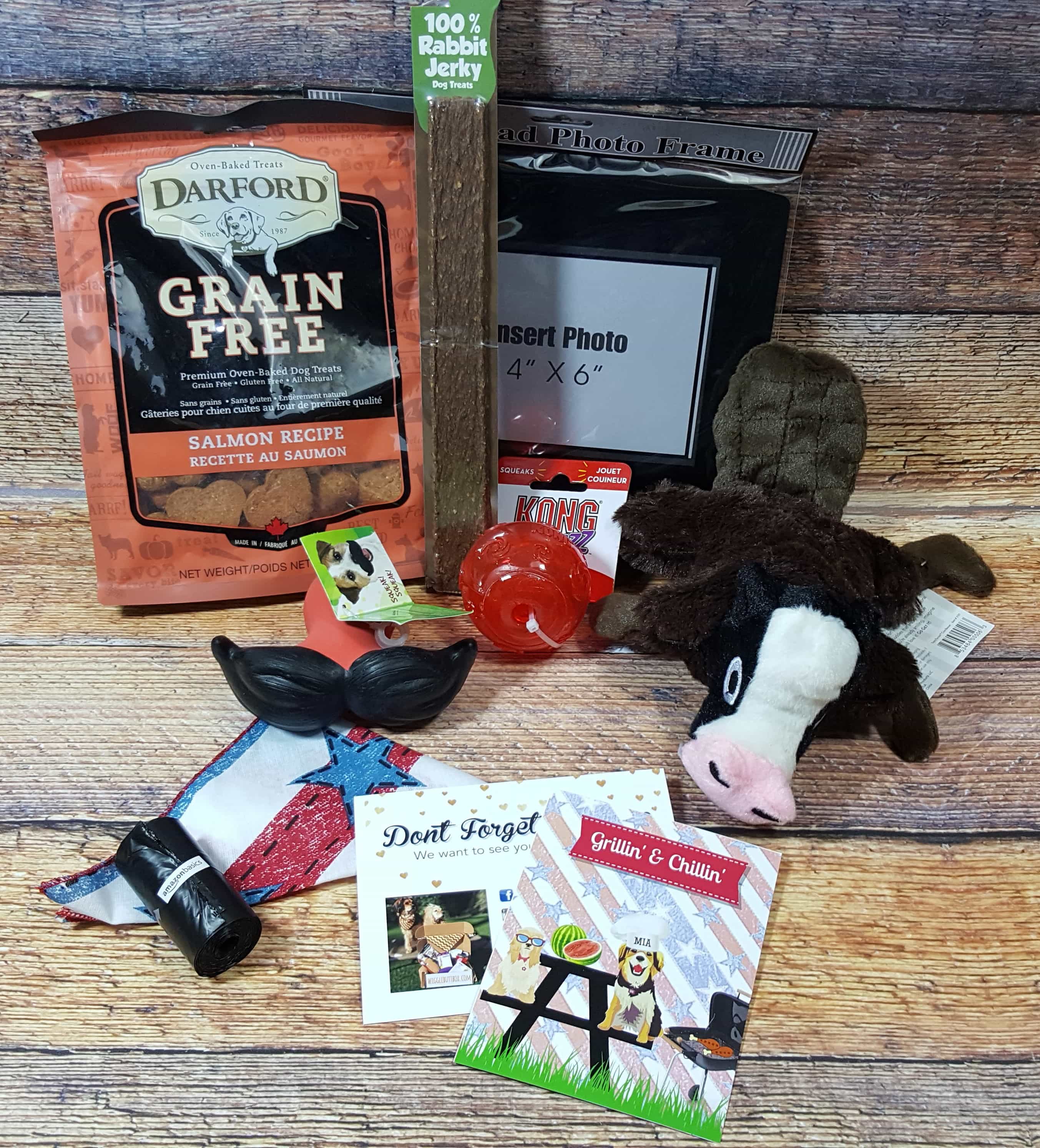 Wigglebutt Box Dog Subscription Box Review – June 2017