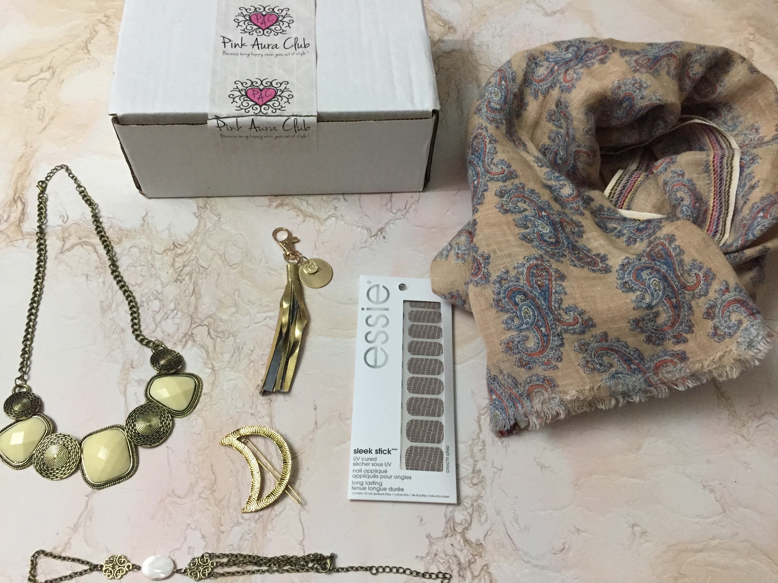 Pink Aura Club Subscription Box Review + Coupon – September 2017