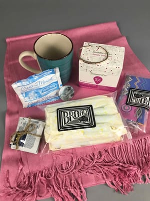 Broad Box Subscription Box Review + Coupon – November 2017