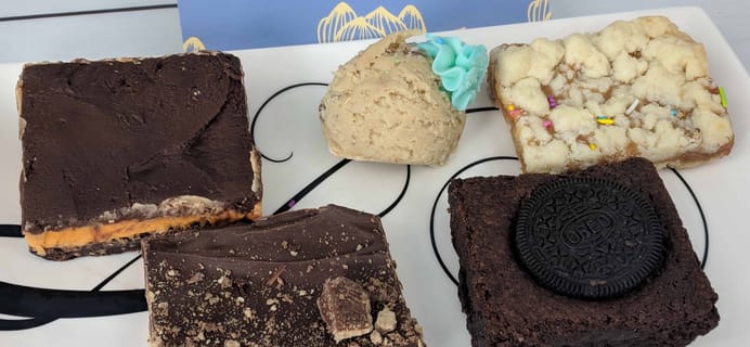 Bakers Krate April 2018 Subscription Box Review + Coupon!