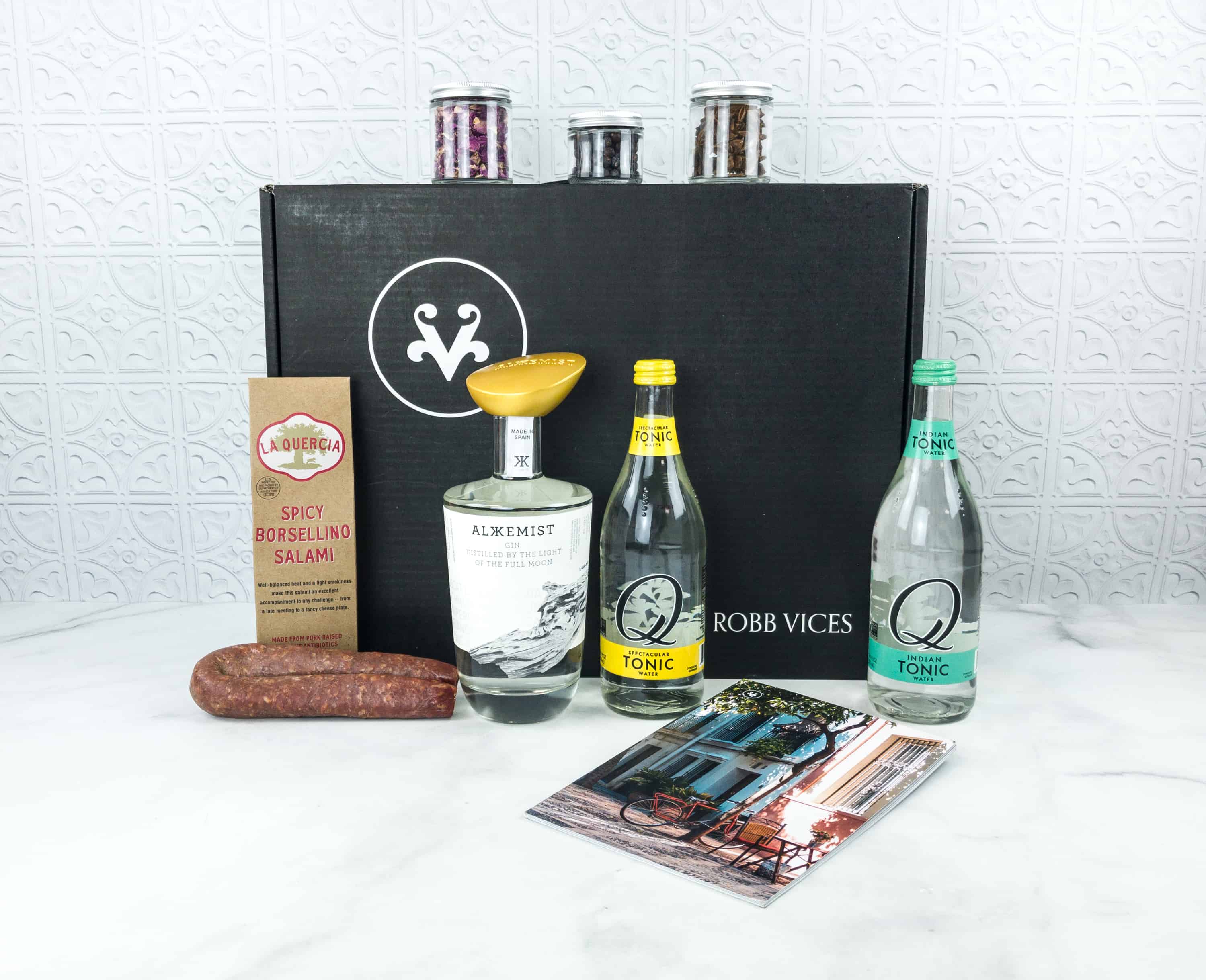 Robb Vices August 2018 Subscription Box Review + Coupon