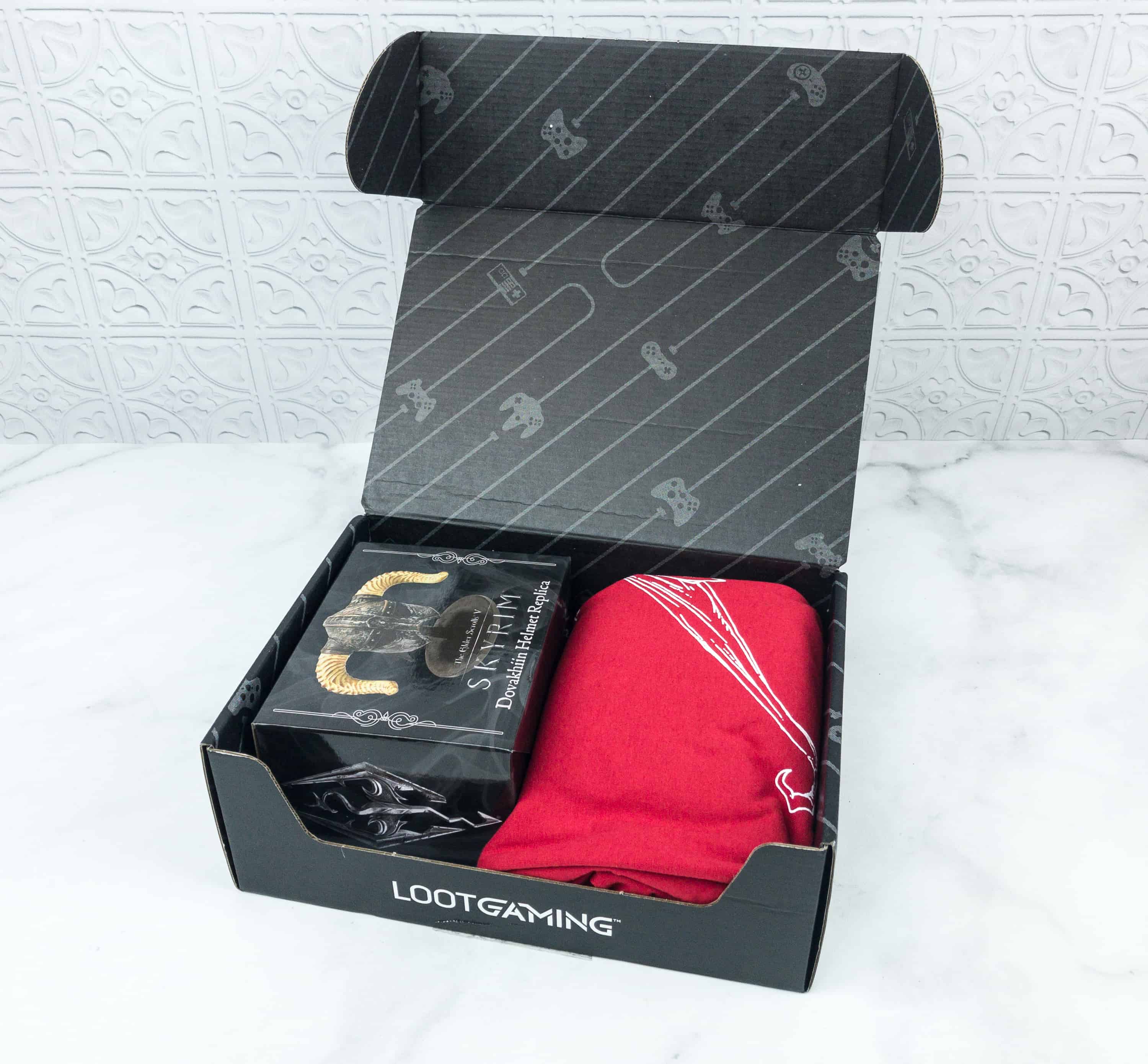 Loot Gaming August 2018 Subscription Box Review & Coupon - Hello
